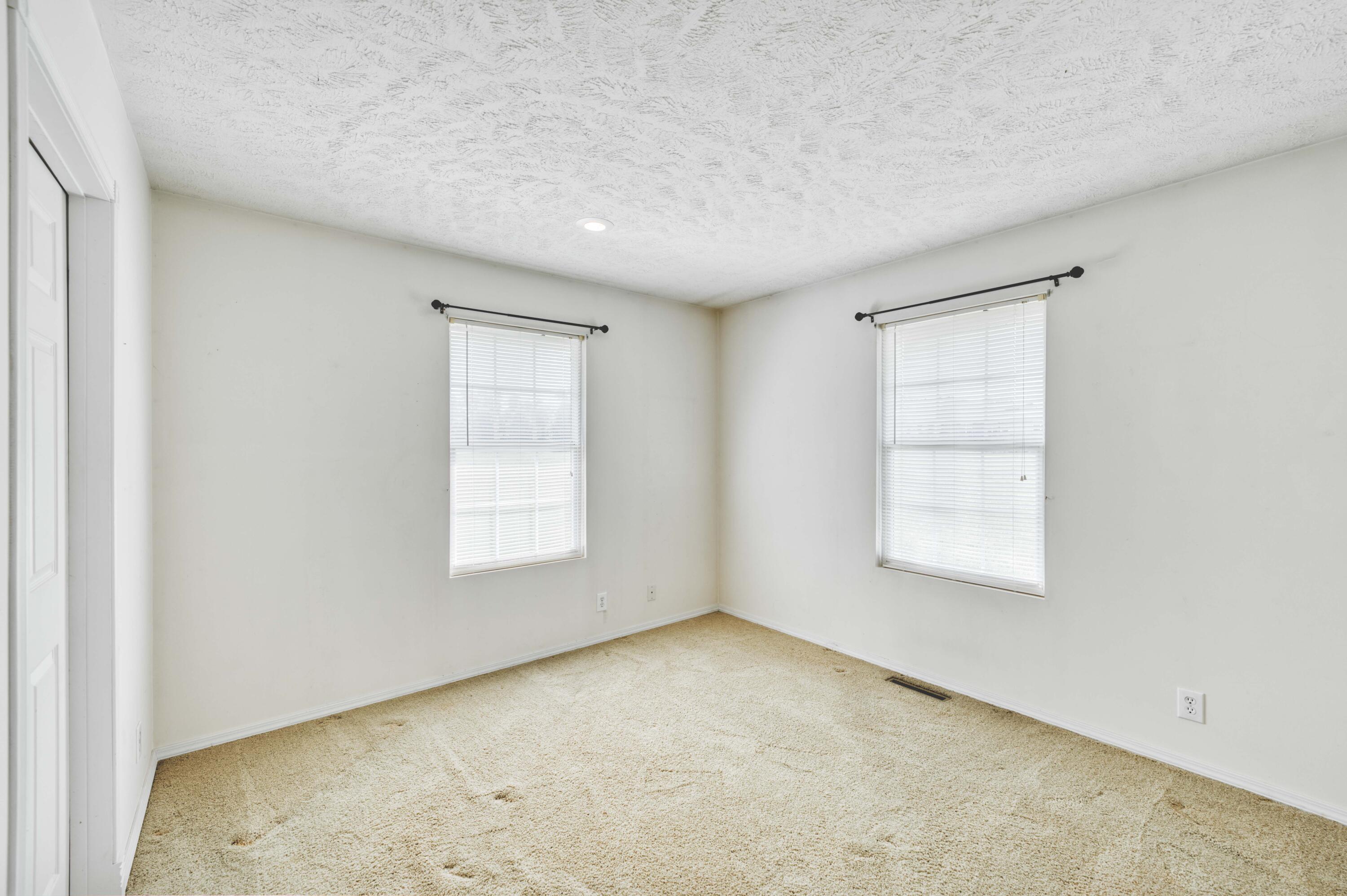 784 South 17th Street Property Photo 40