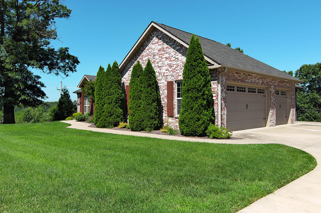 2741 Summit Drive Property Photo 42