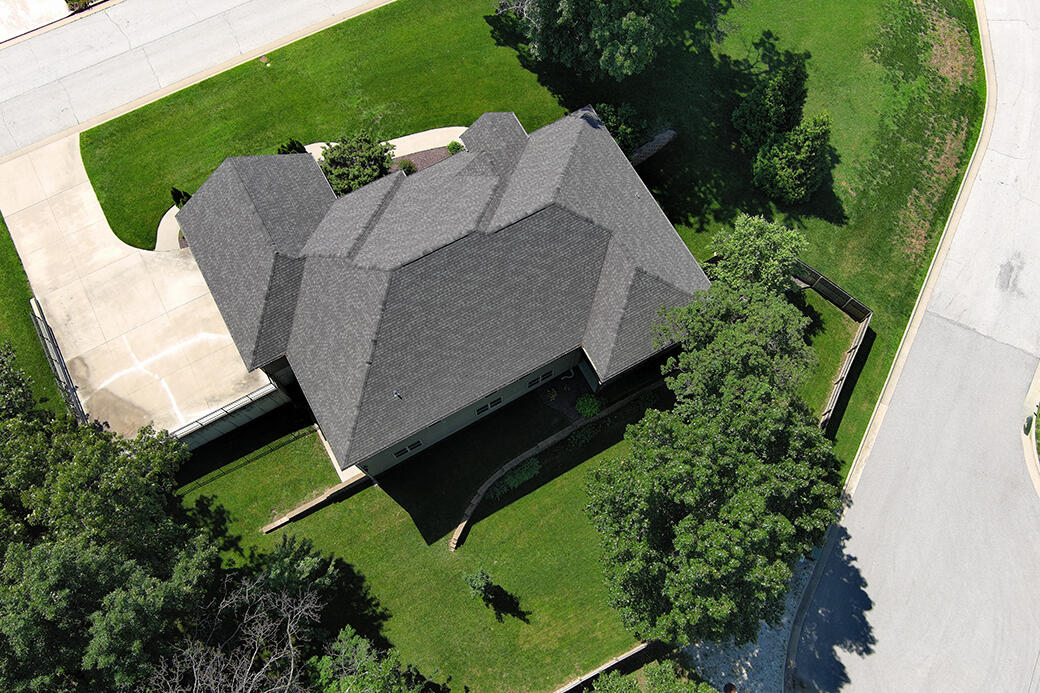 2741 Summit Drive Property Photo 45