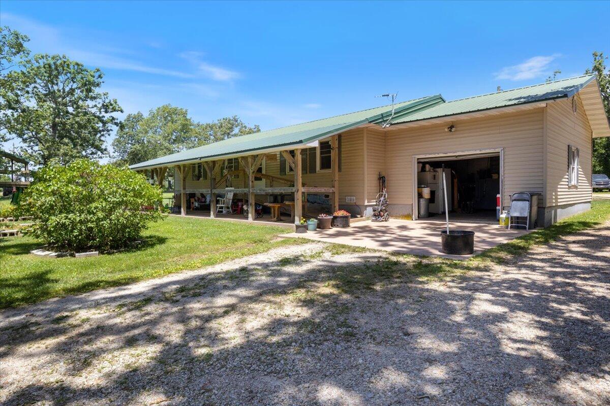 6472 Cass Road Property Photo 1