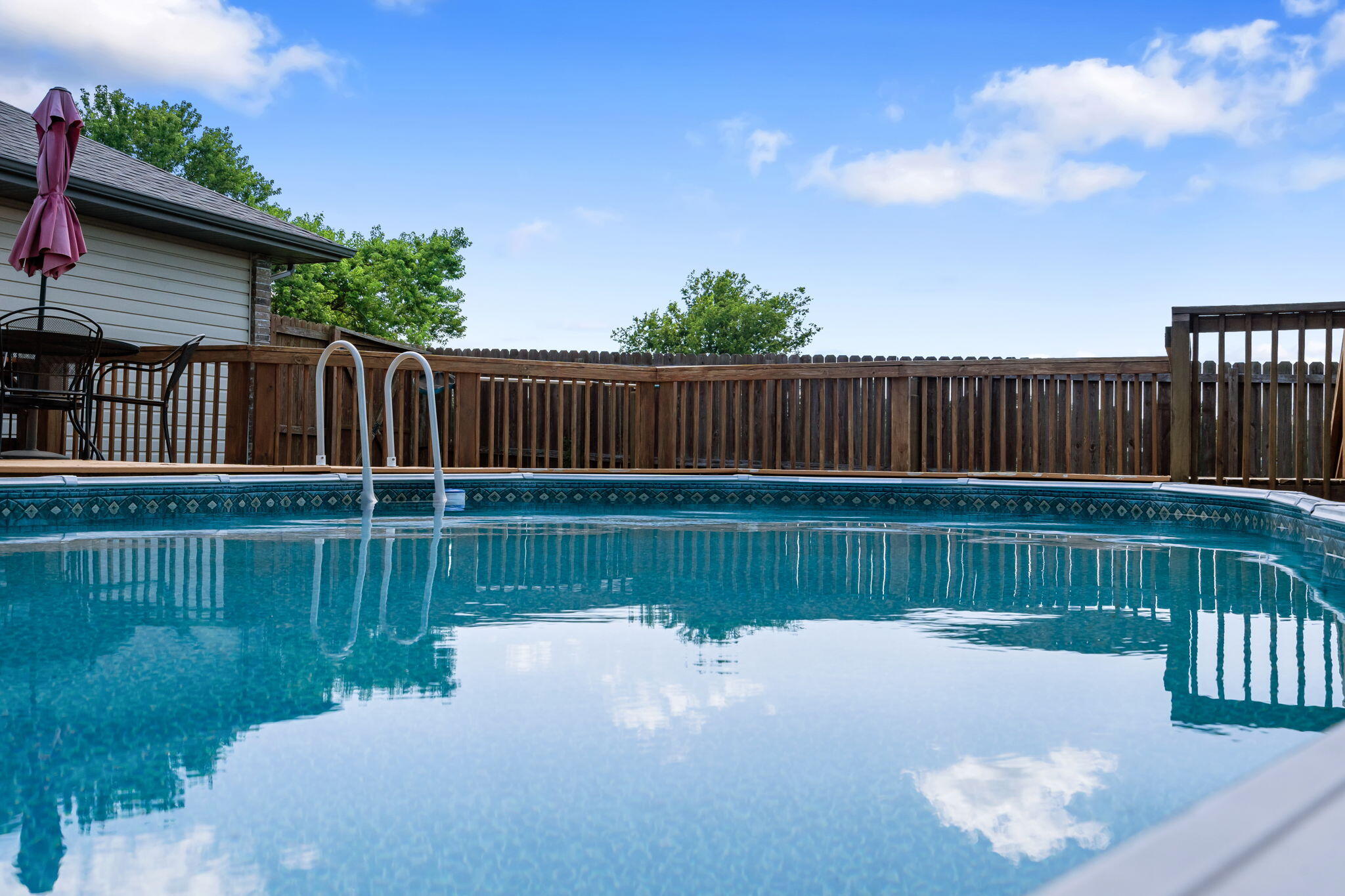 1035 Scenic View Road Property Photo 3