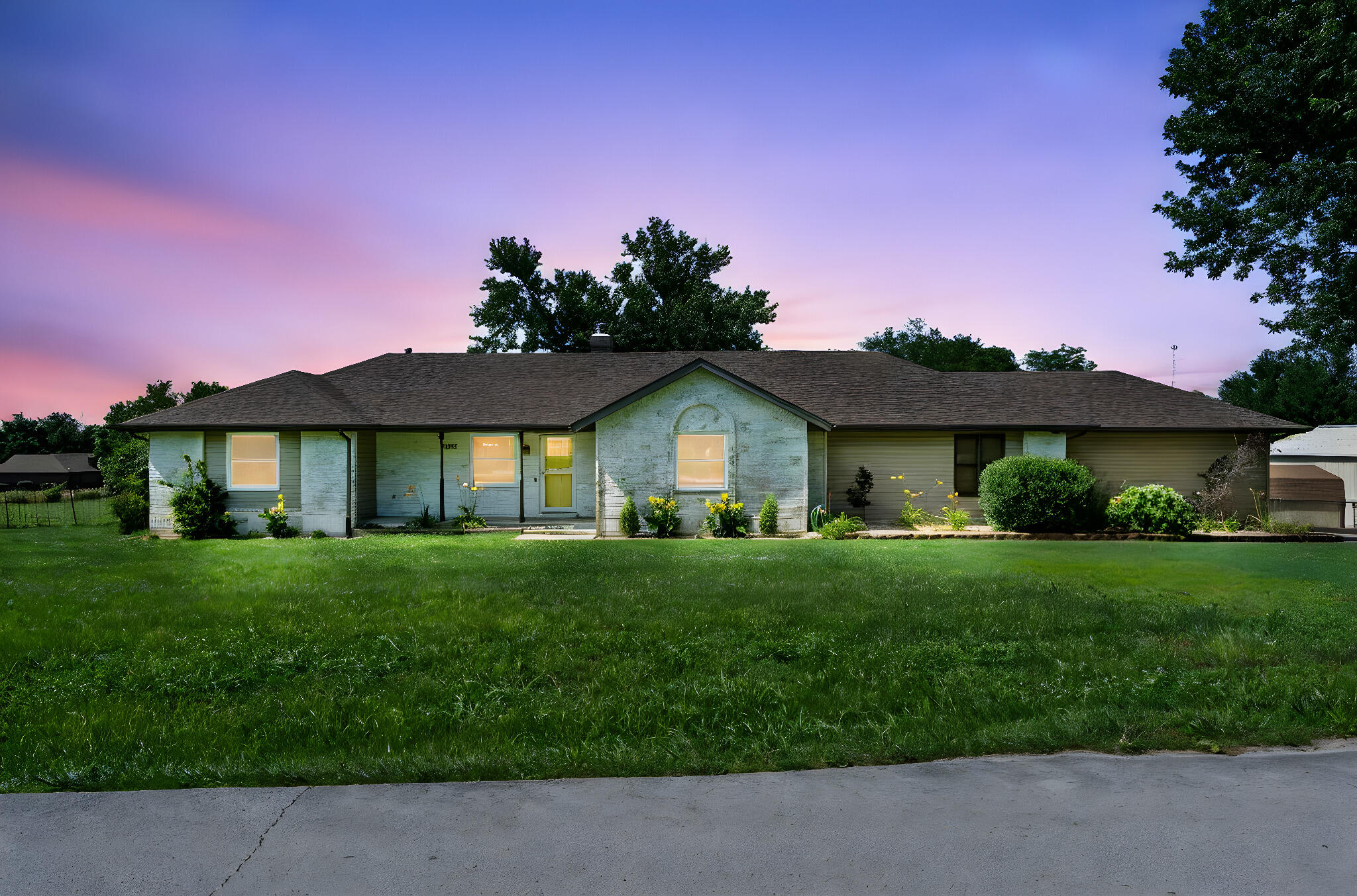 1035 Scenic View Road Property Photo 4