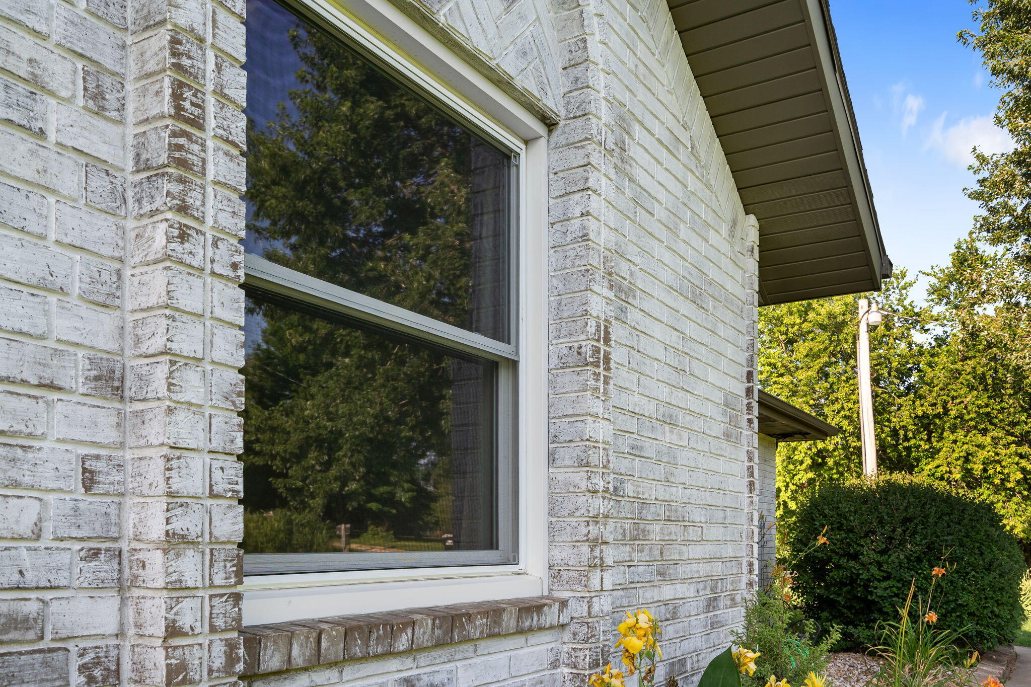 1035 Scenic View Road Property Photo 8