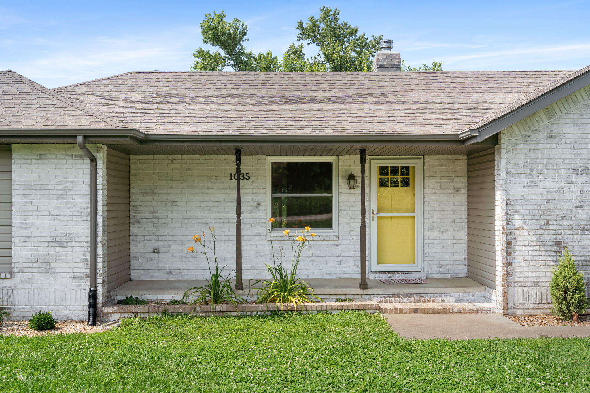 1035 Scenic View Road Property Photo 10