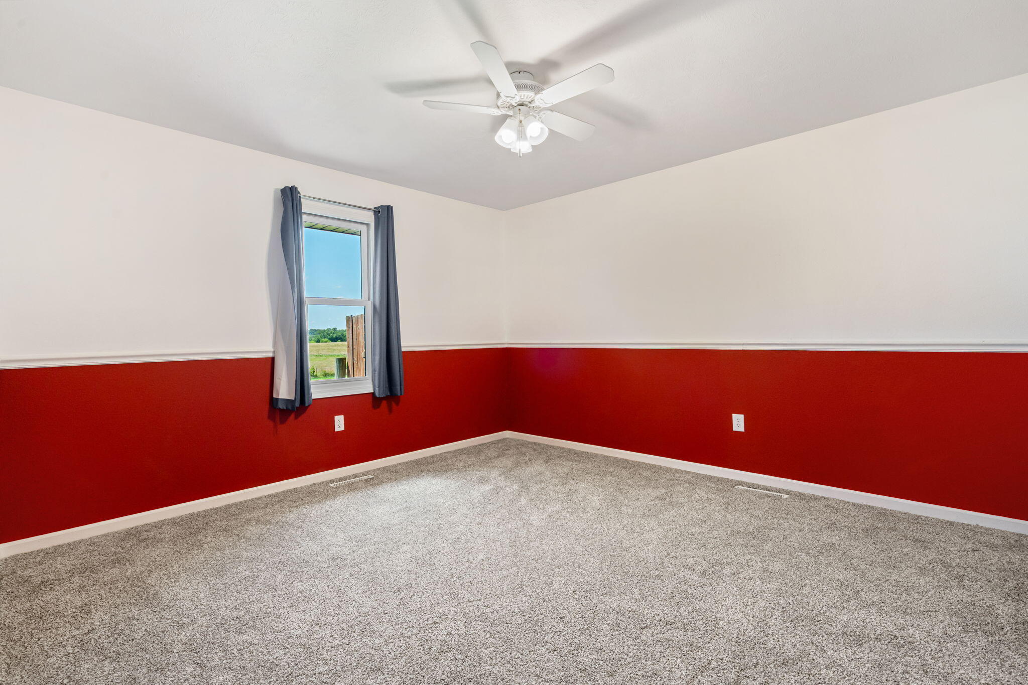 1035 Scenic View Road Property Photo 47