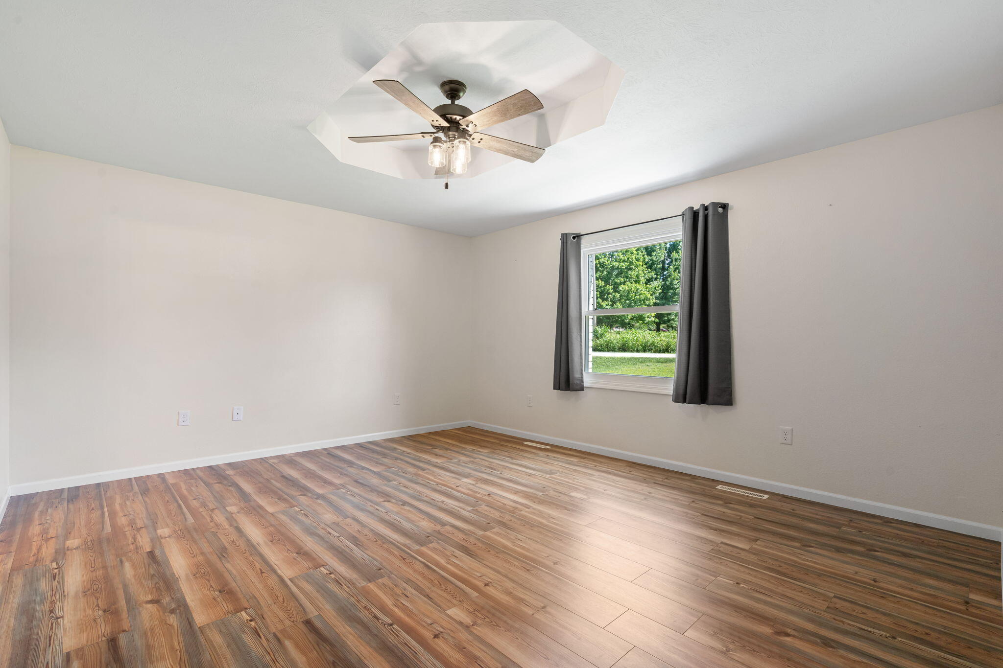 1035 Scenic View Road Property Photo 51