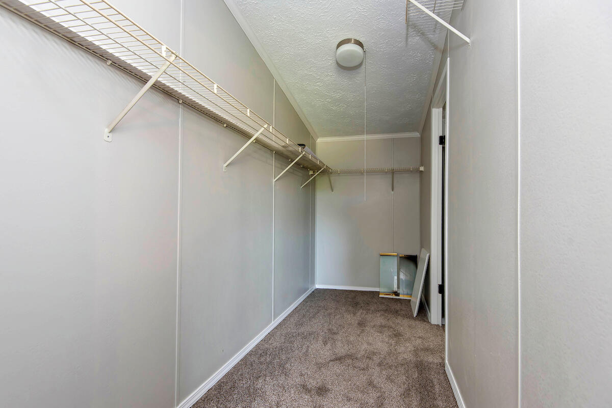 8390 Lawrence 1105 Property Photo 17