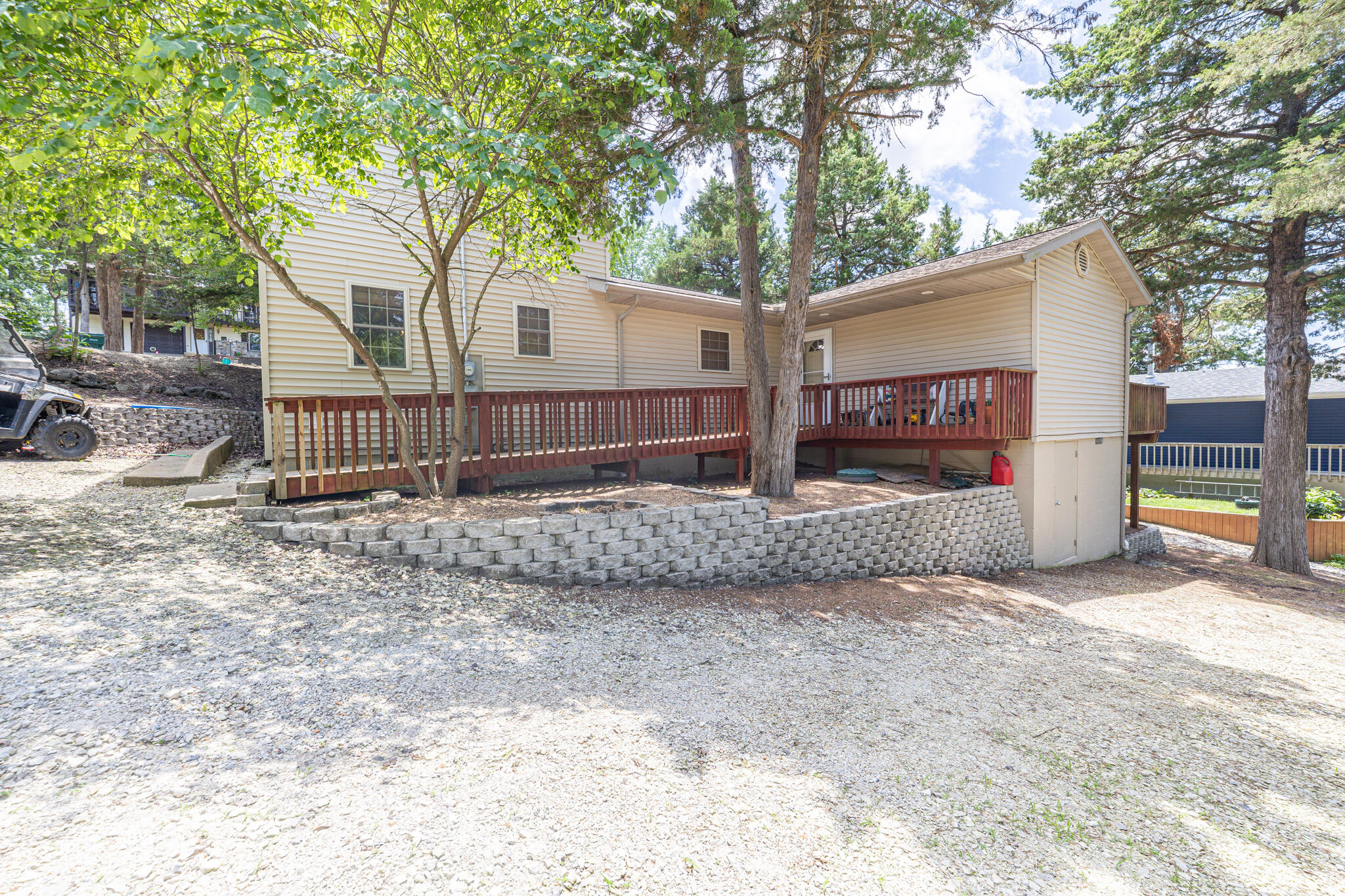 26015 County Road 262 Property Photo 1