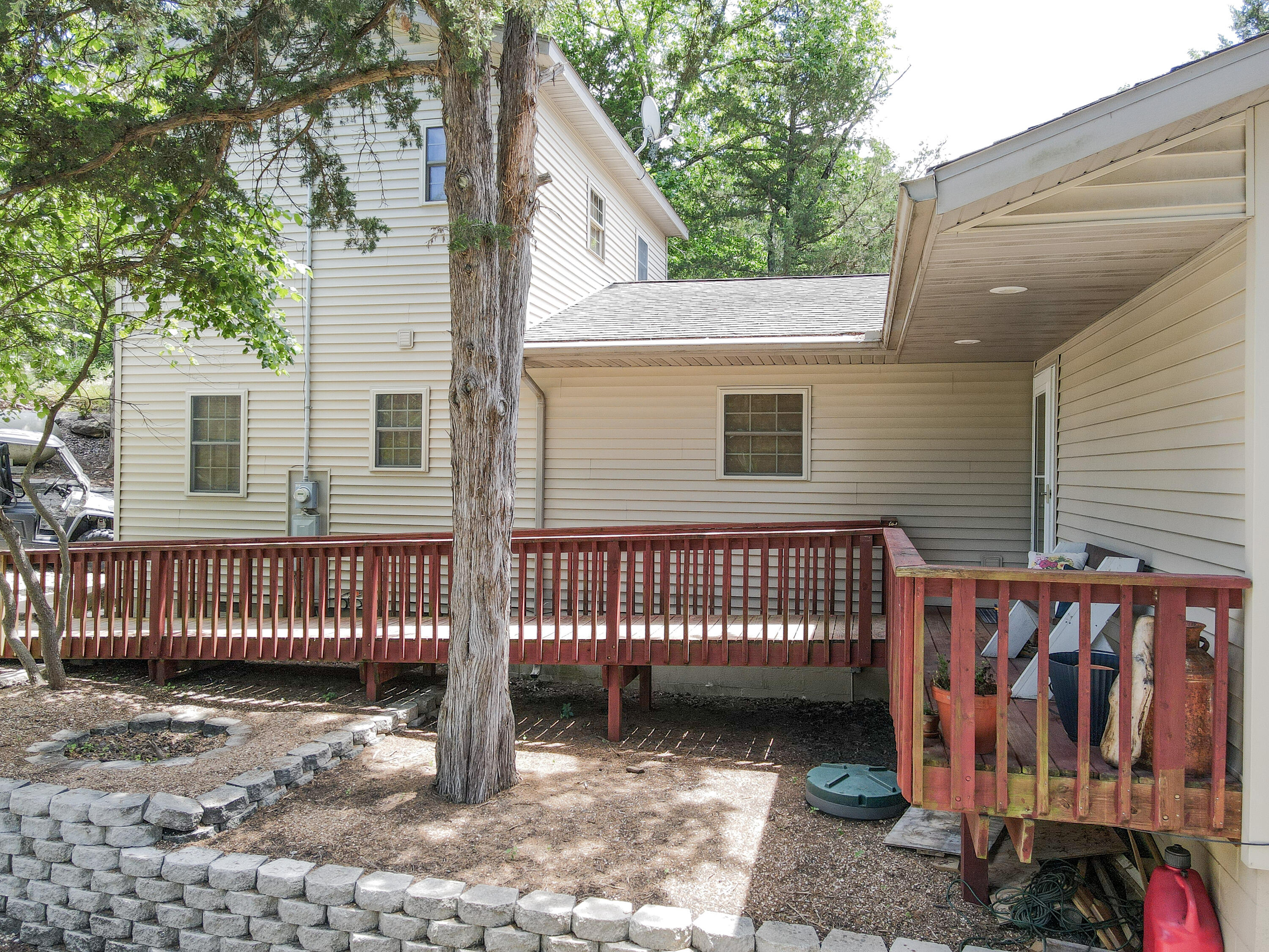 26015 County Road 262 Property Photo 2