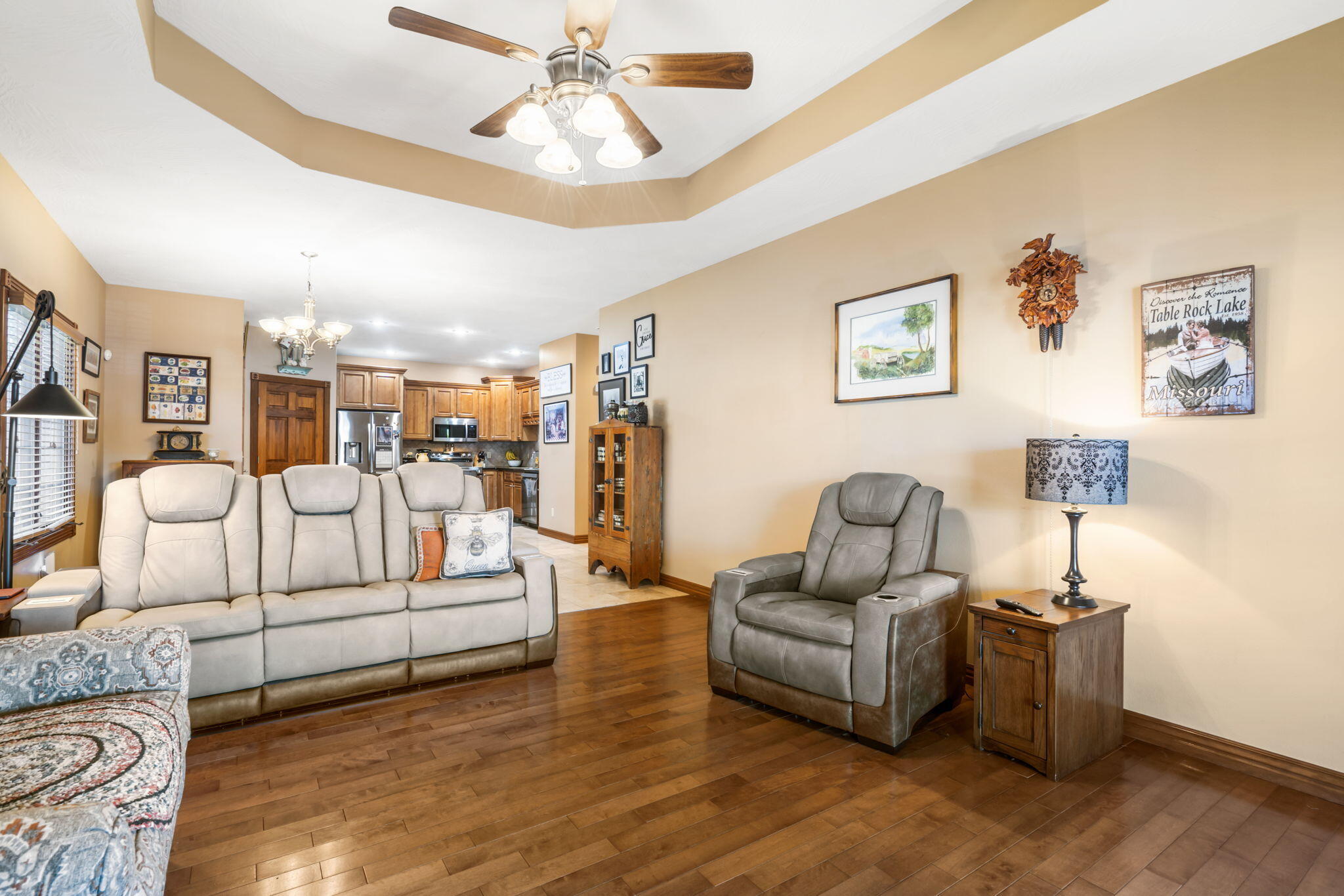 2410 West Deerbrooke Trail Property Photo 6