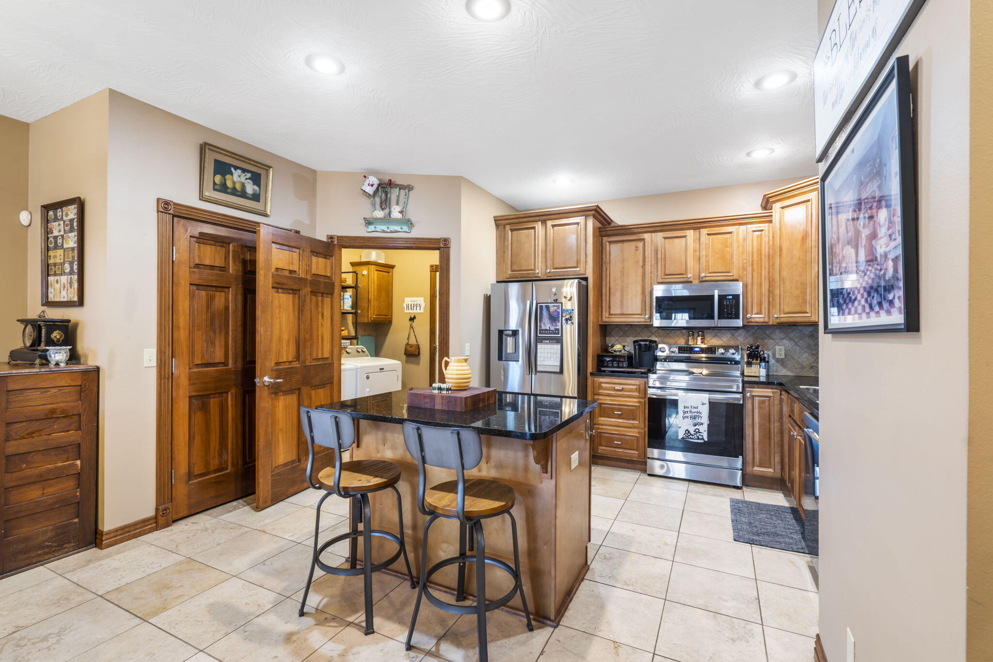 2410 West Deerbrooke Trail Property Photo 8