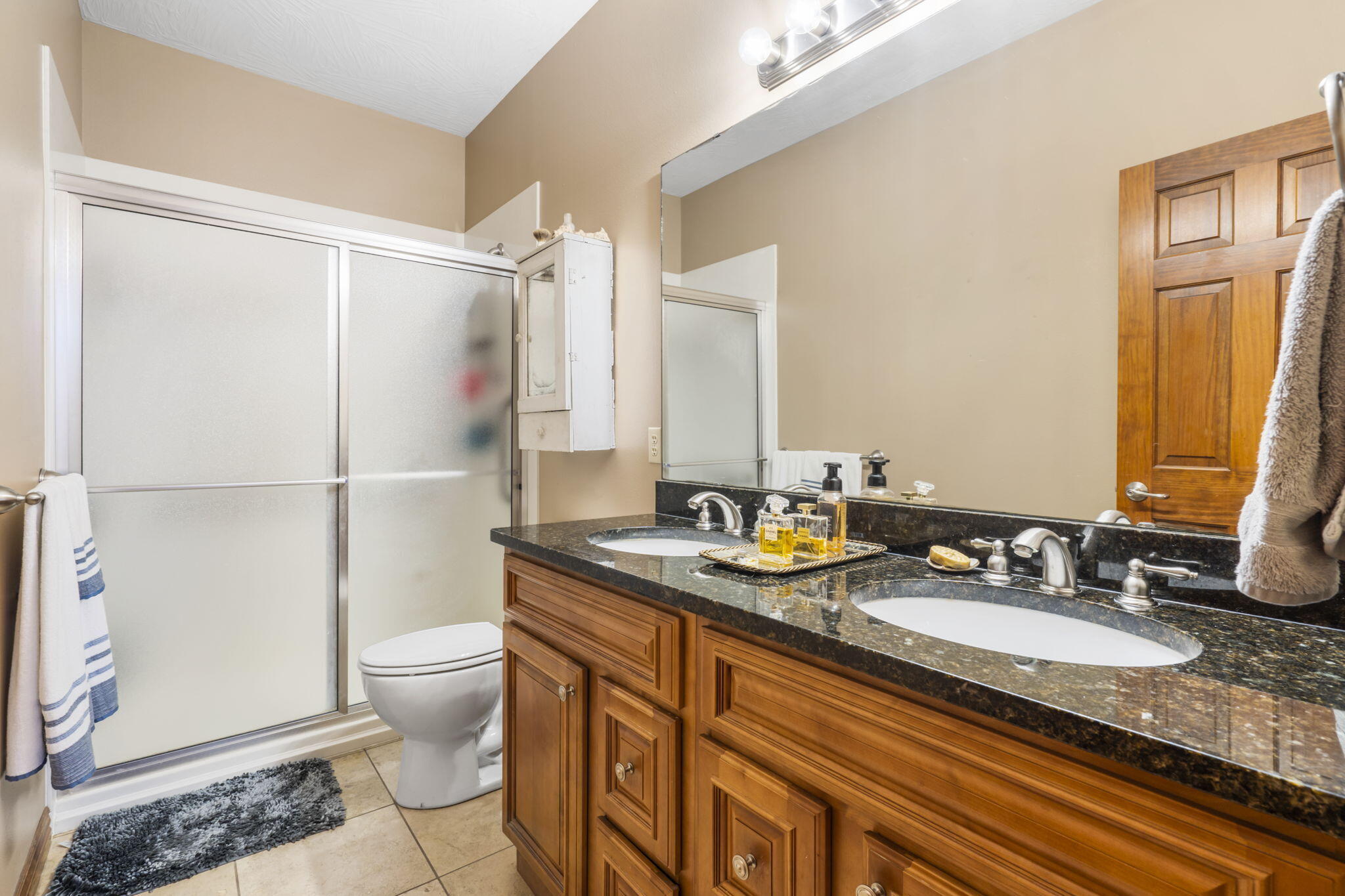2410 West Deerbrooke Trail Property Photo 18