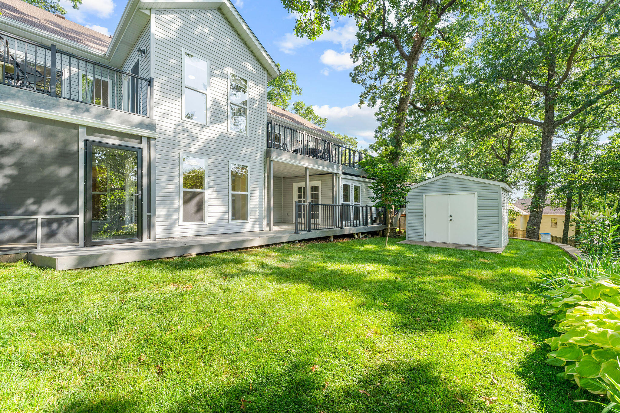 471 Table Rock Heights Property Photo 2