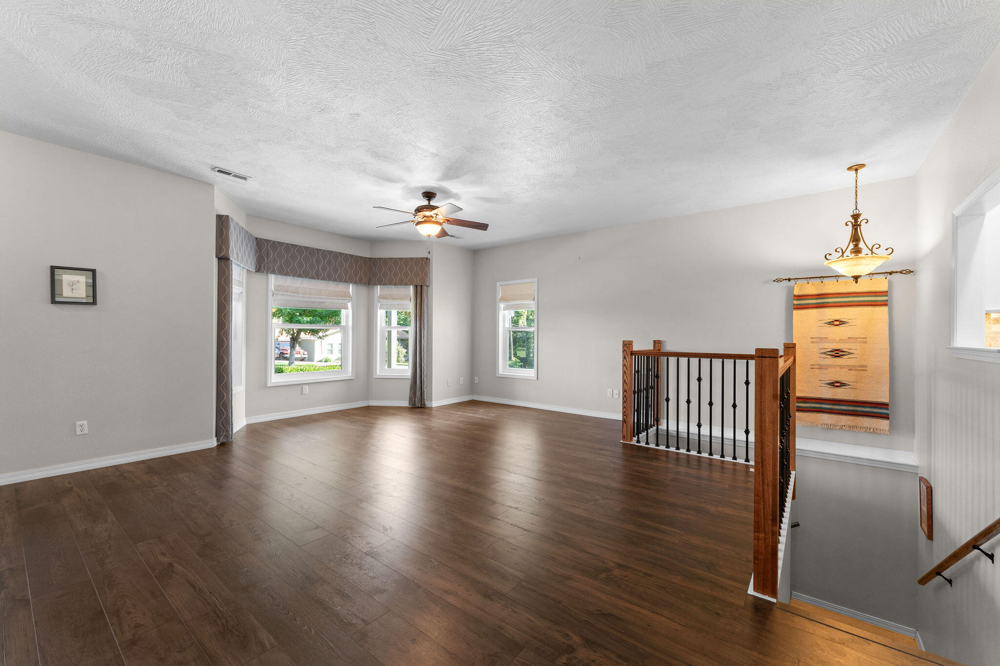 471 Table Rock Heights Property Photo 8