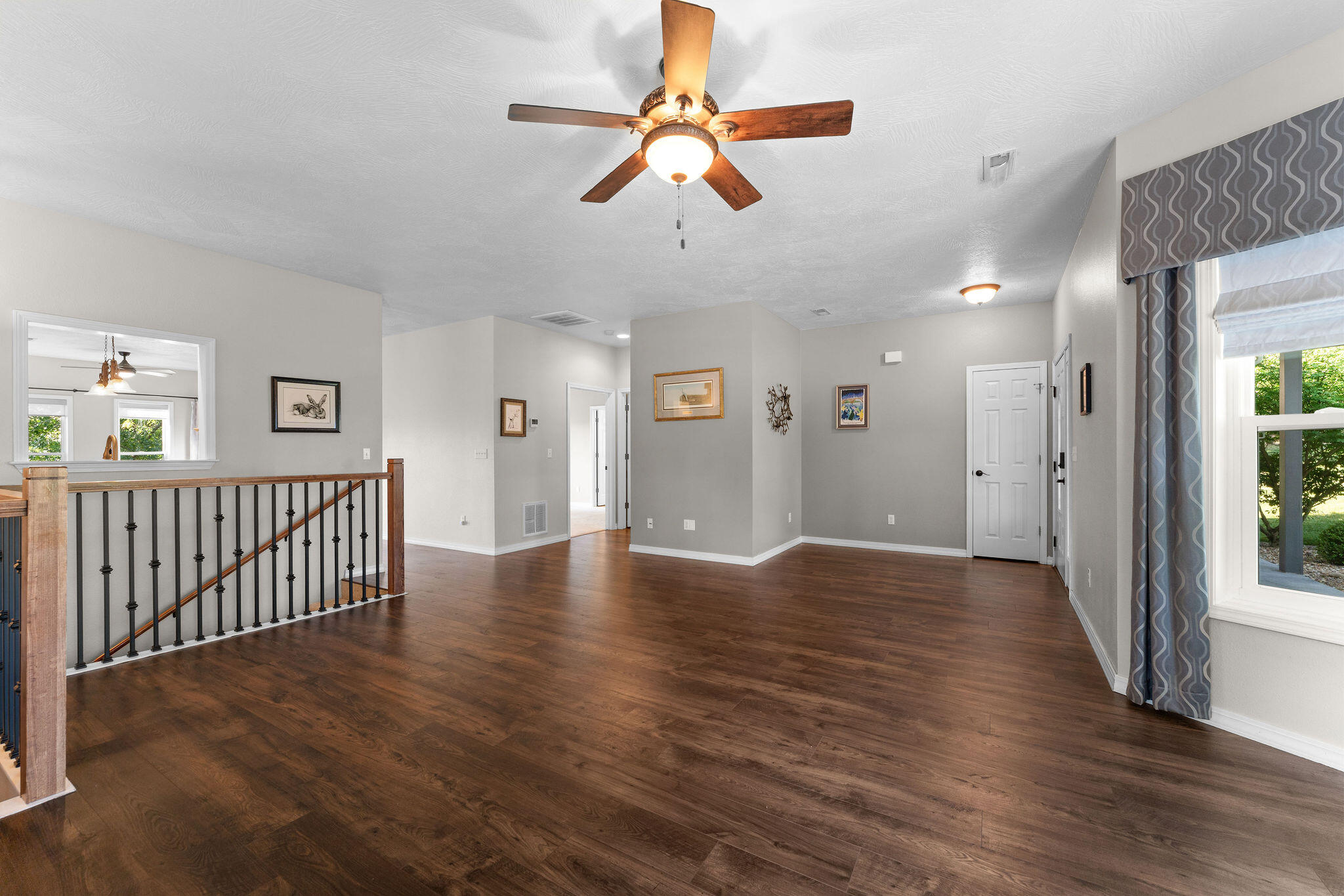 471 Table Rock Heights Property Photo 9
