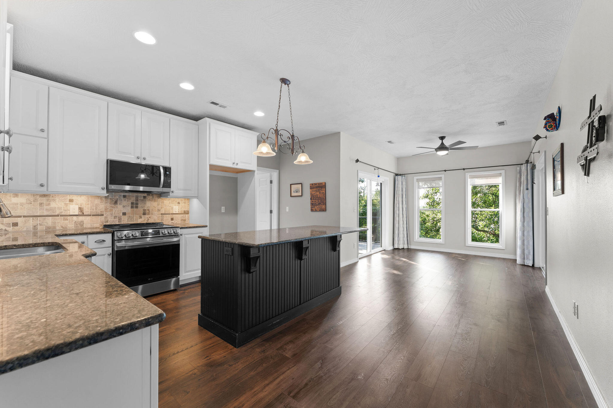 471 Table Rock Heights Property Photo 13