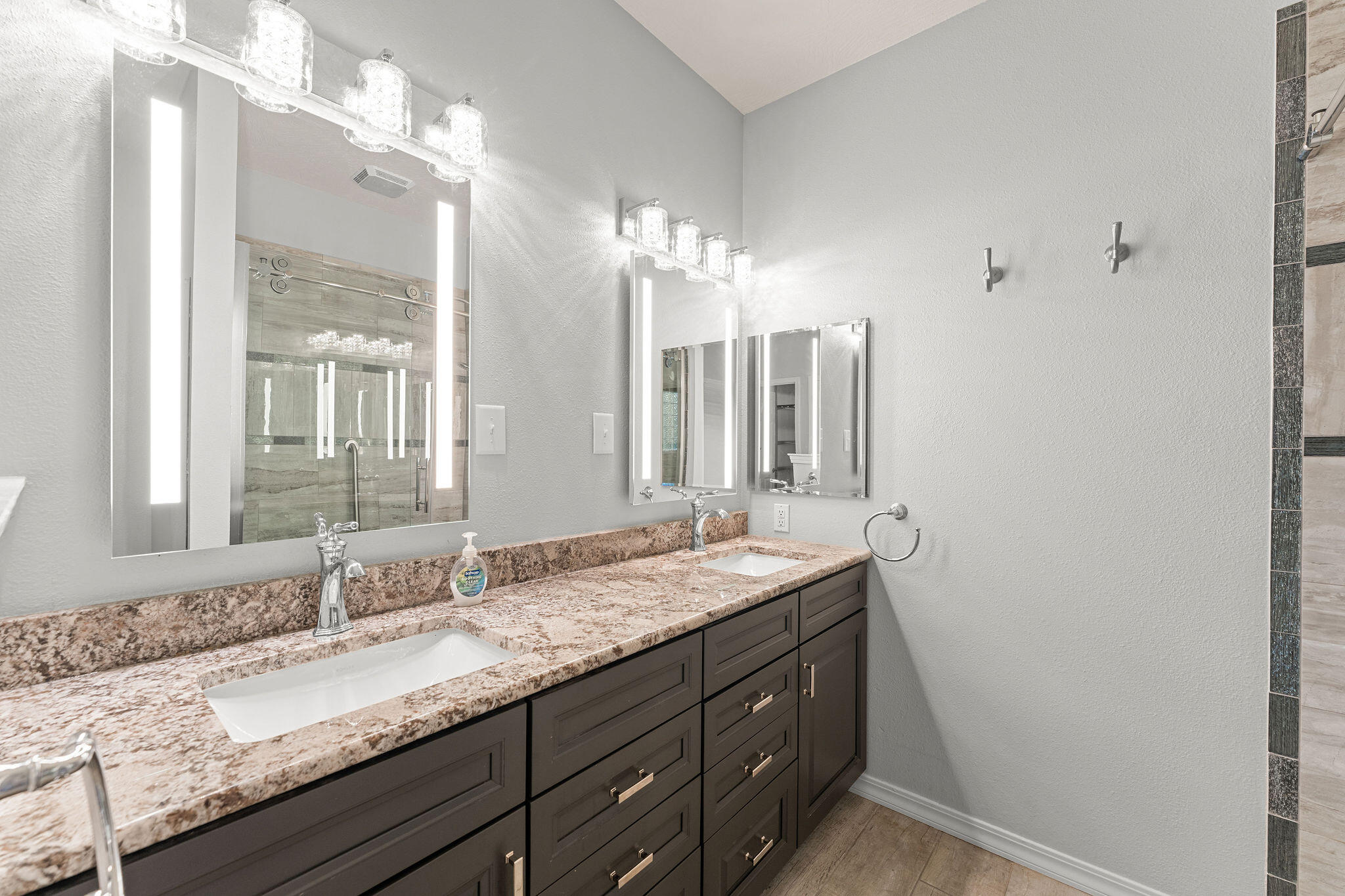 471 Table Rock Heights Property Photo 21