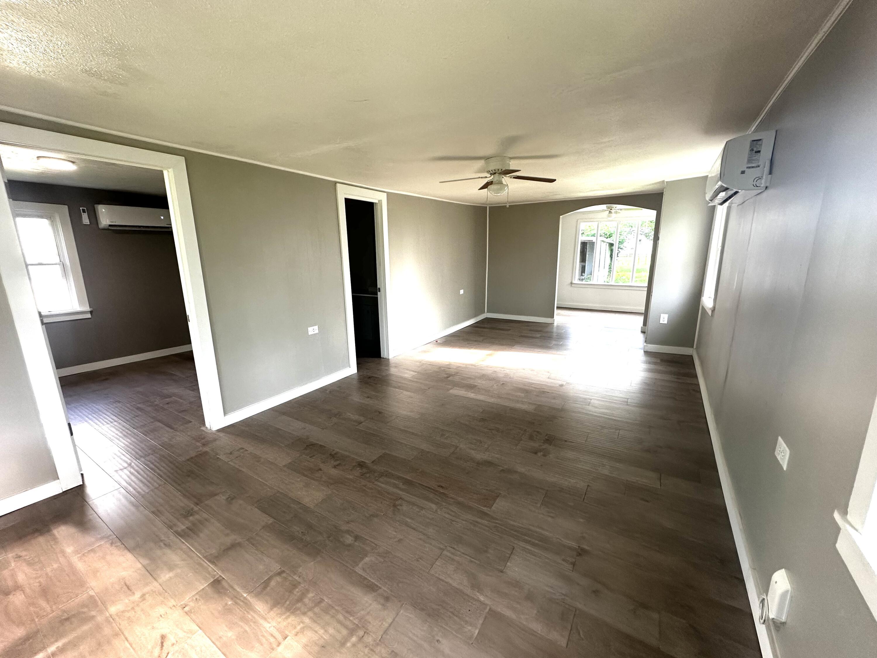 2609 West Lombard Street Property Photo 2