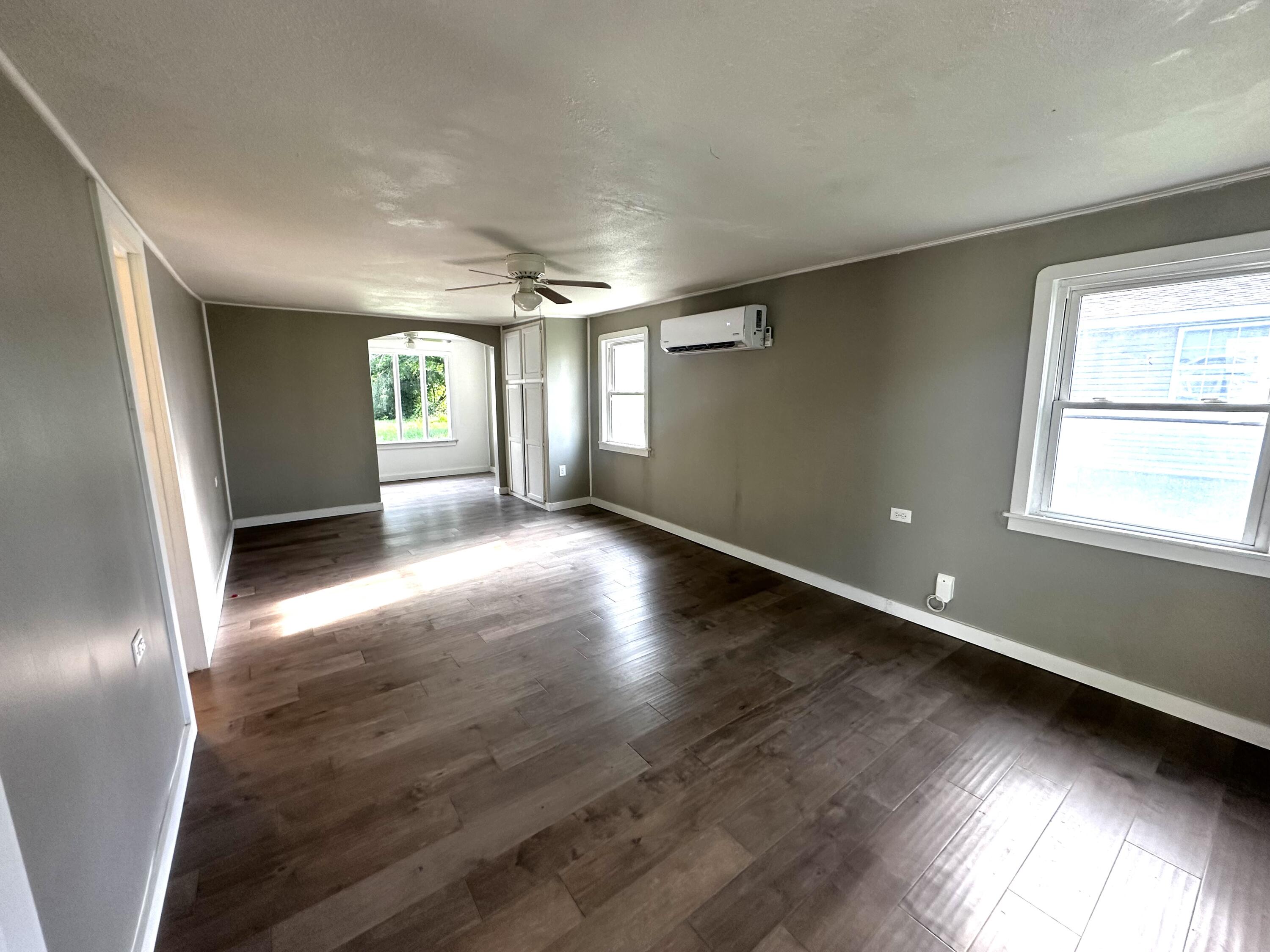 2609 West Lombard Street Property Photo 3