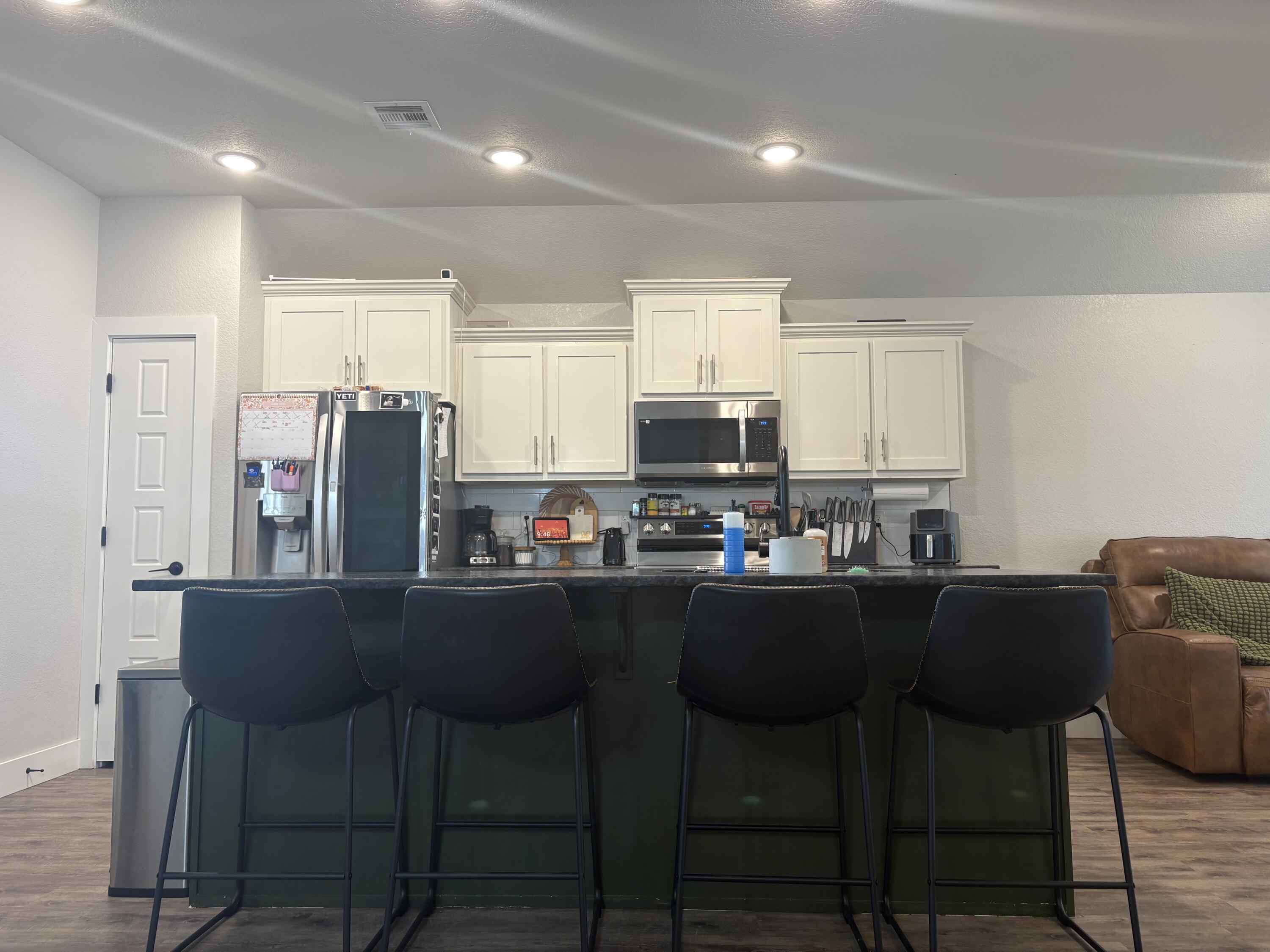 501 Azalea Street Property Photo 6