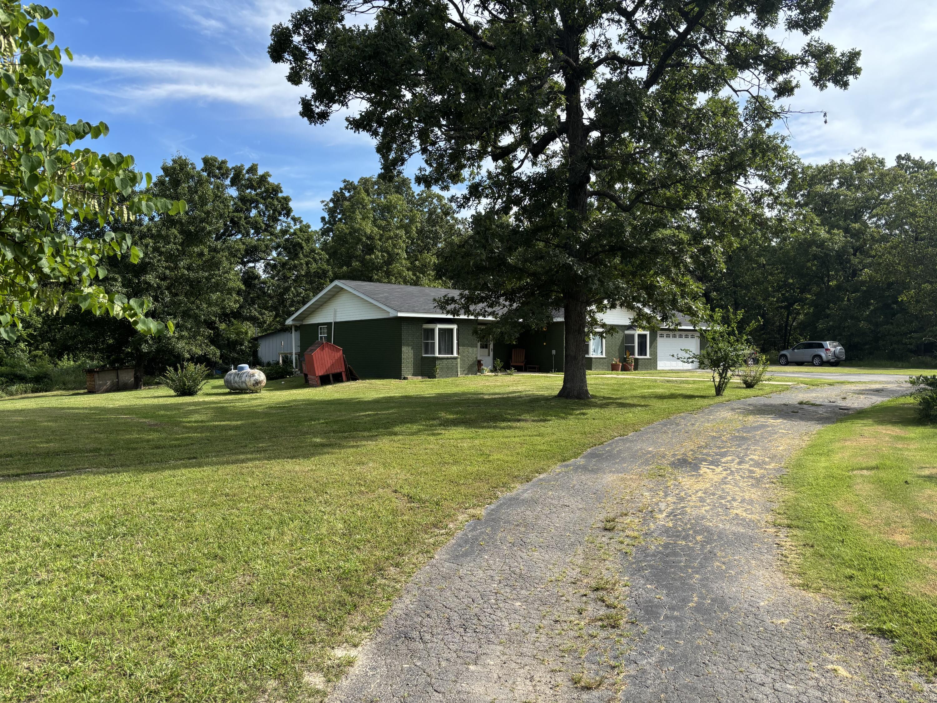 1299 State Hwy 64 Property Photo 3
