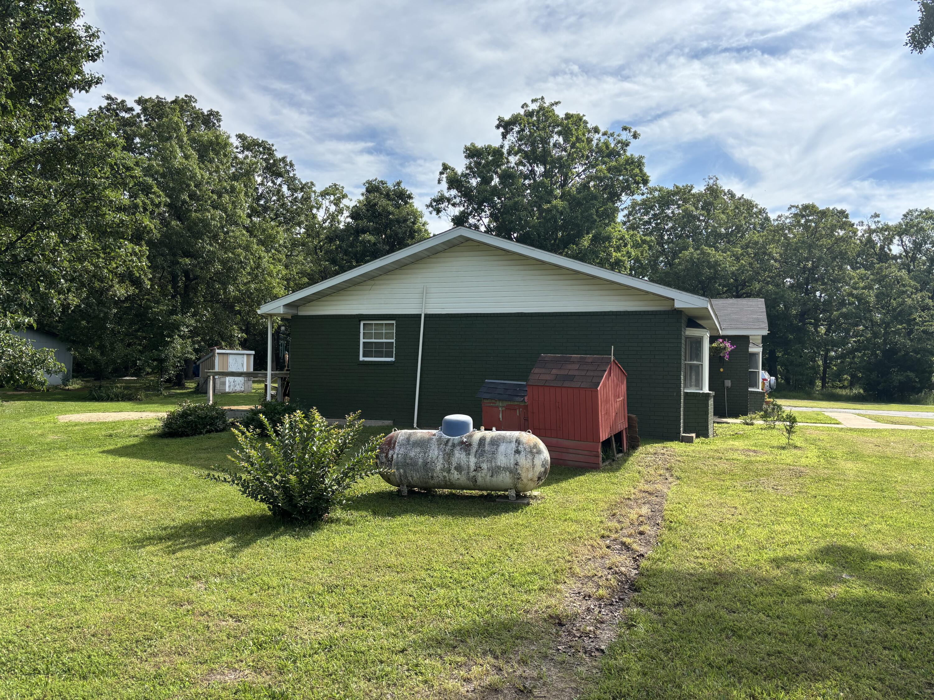 1299 State Hwy 64 Property Photo 5