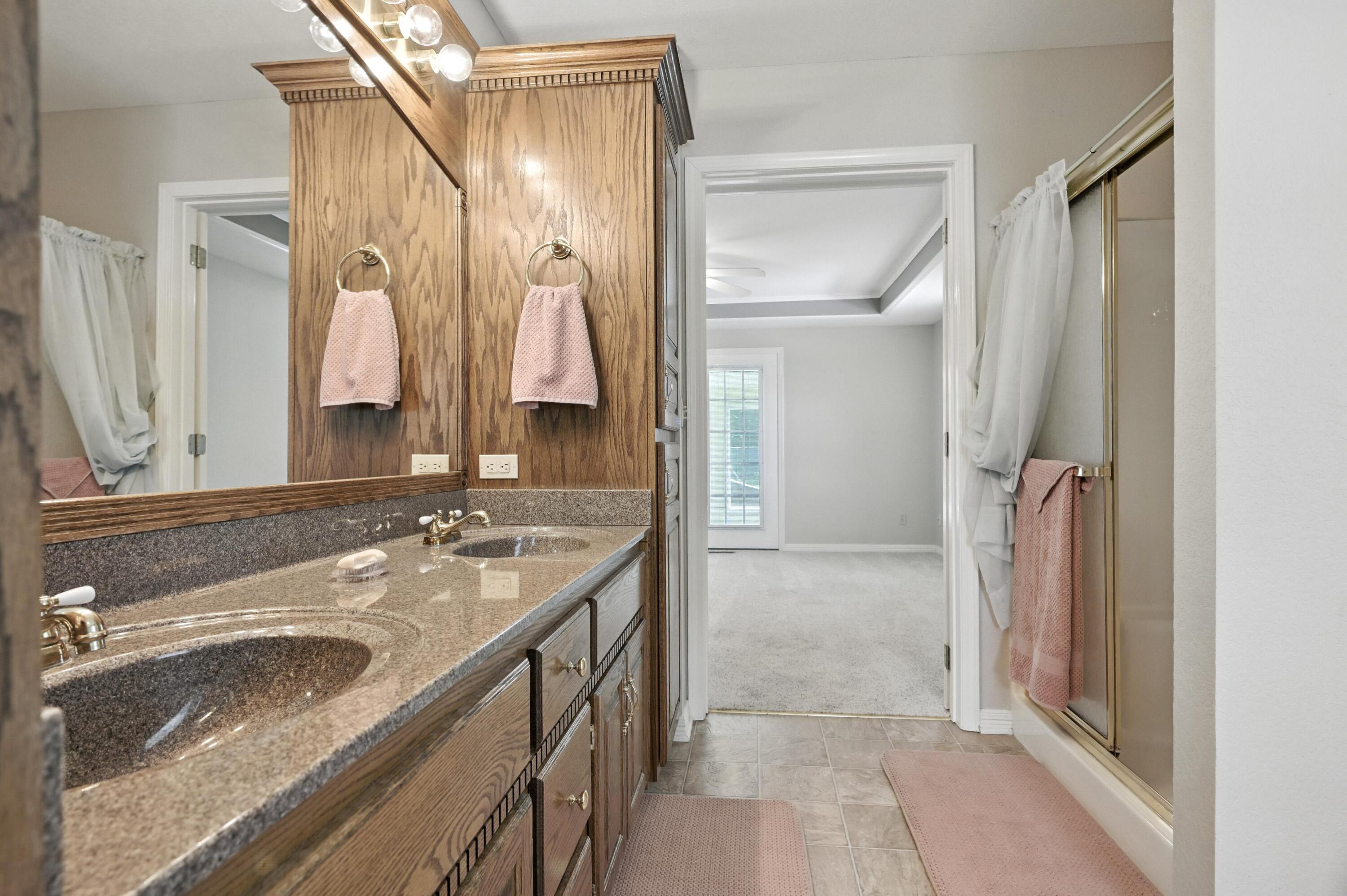 1225 Skyline Drive Property Photo 23