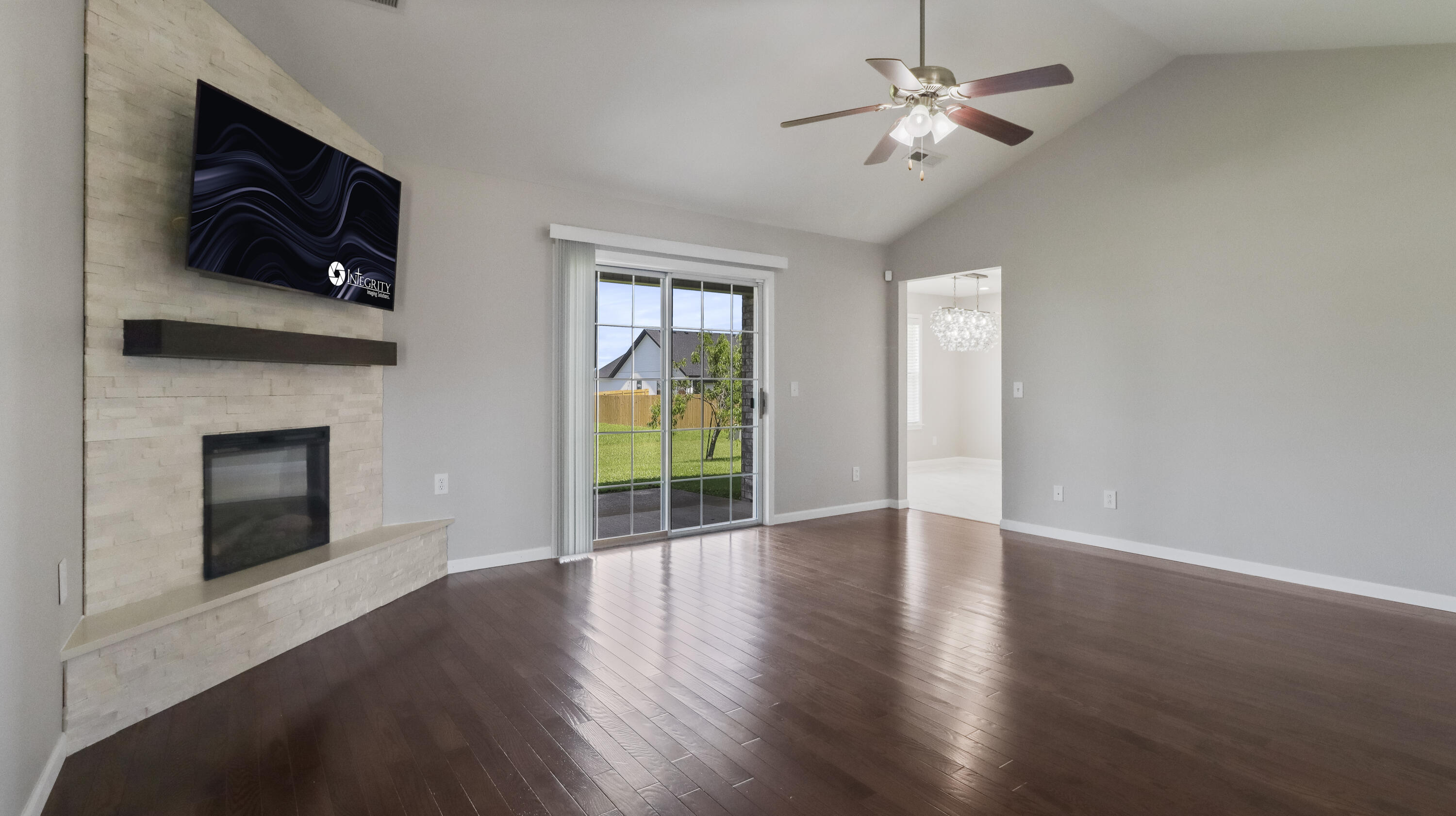 2607 Mayfield Drive Property Photo 9