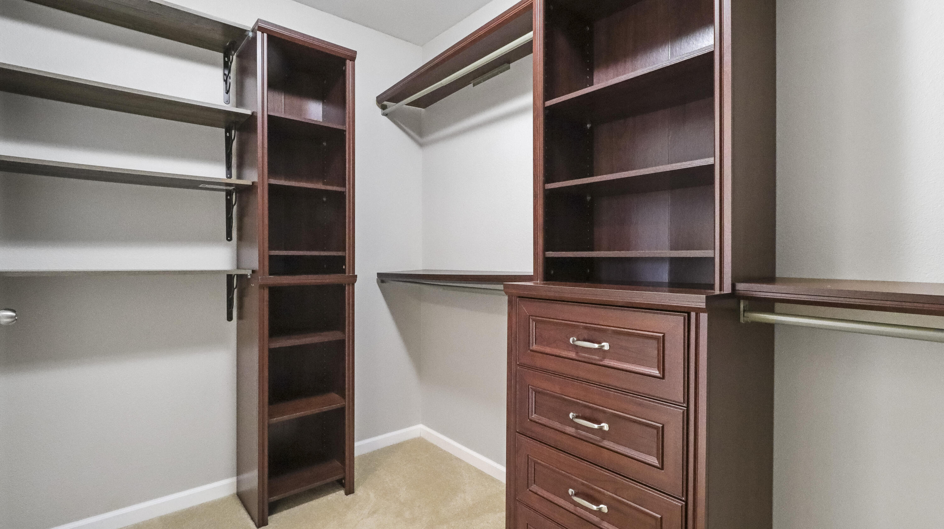 2607 Mayfield Drive Property Photo 18