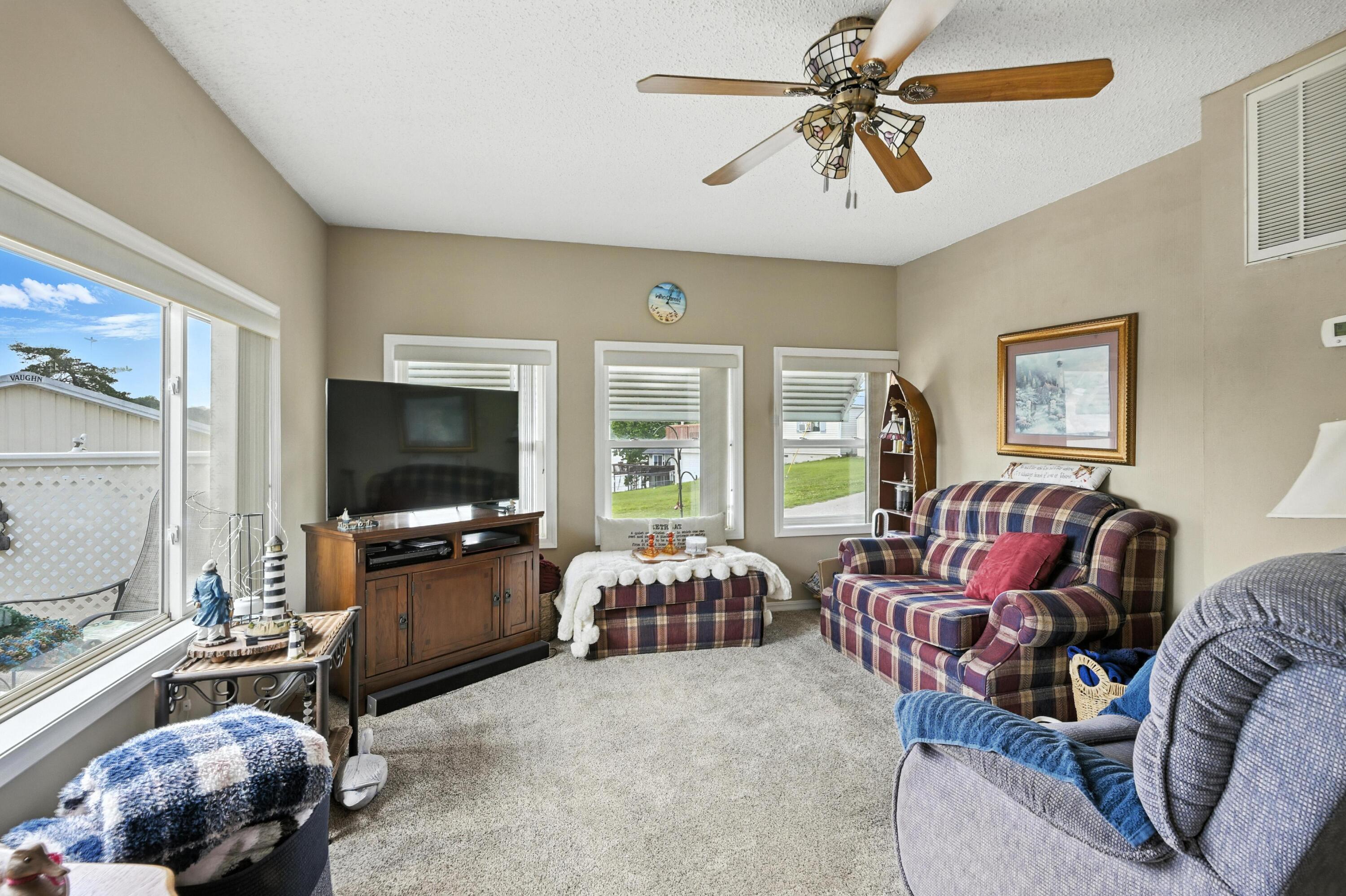 28136 Lone Pine Road Road Property Photo 11