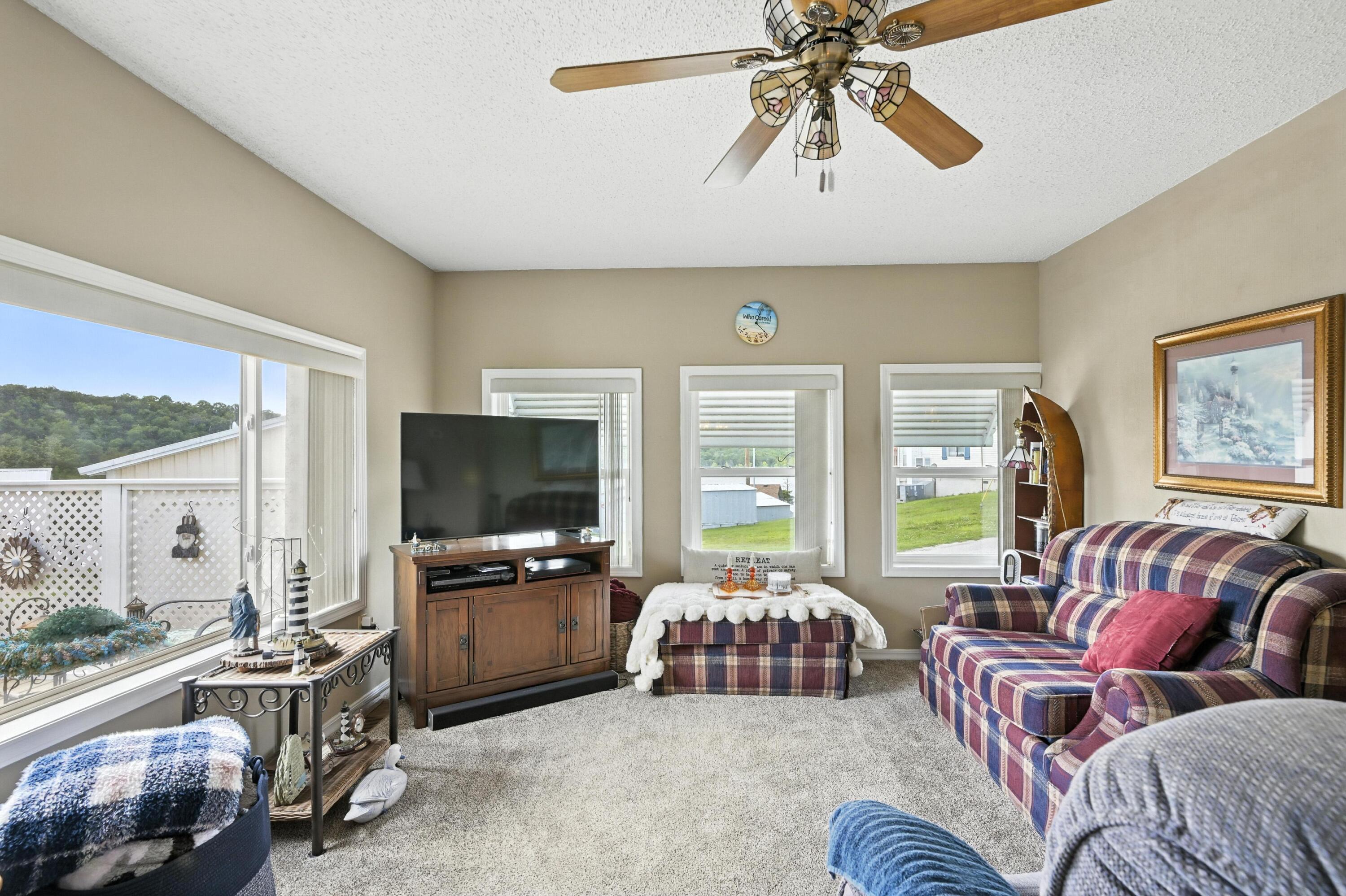 28136 Lone Pine Road Road Property Photo 12