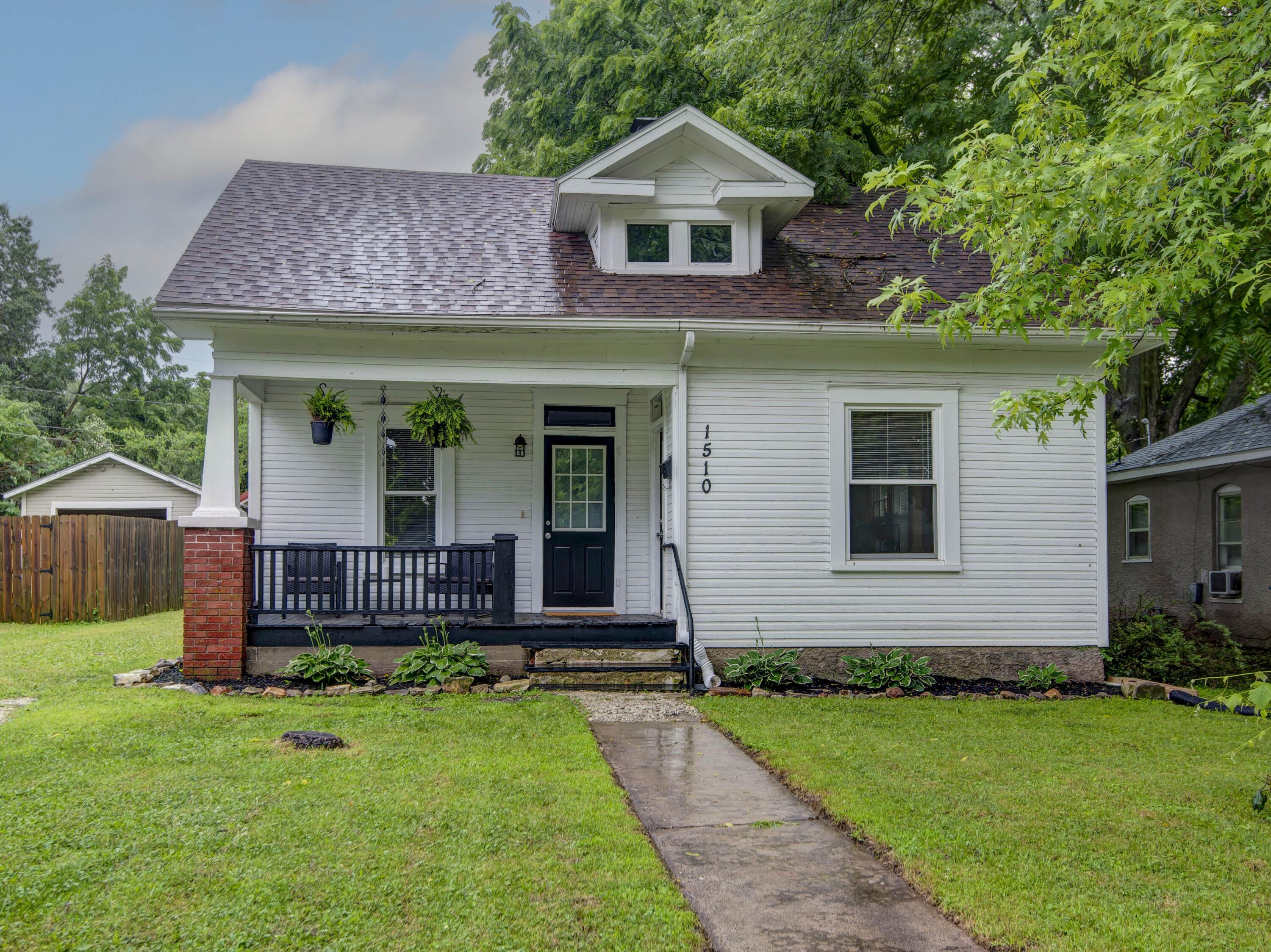 1510 East Mcdaniel Street