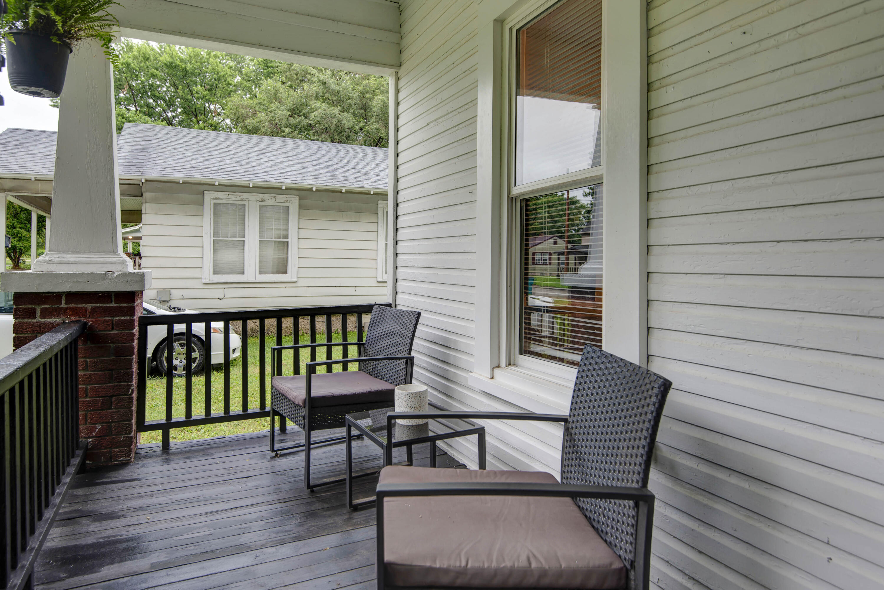 1510 East Mcdaniel Street Property Photo 3