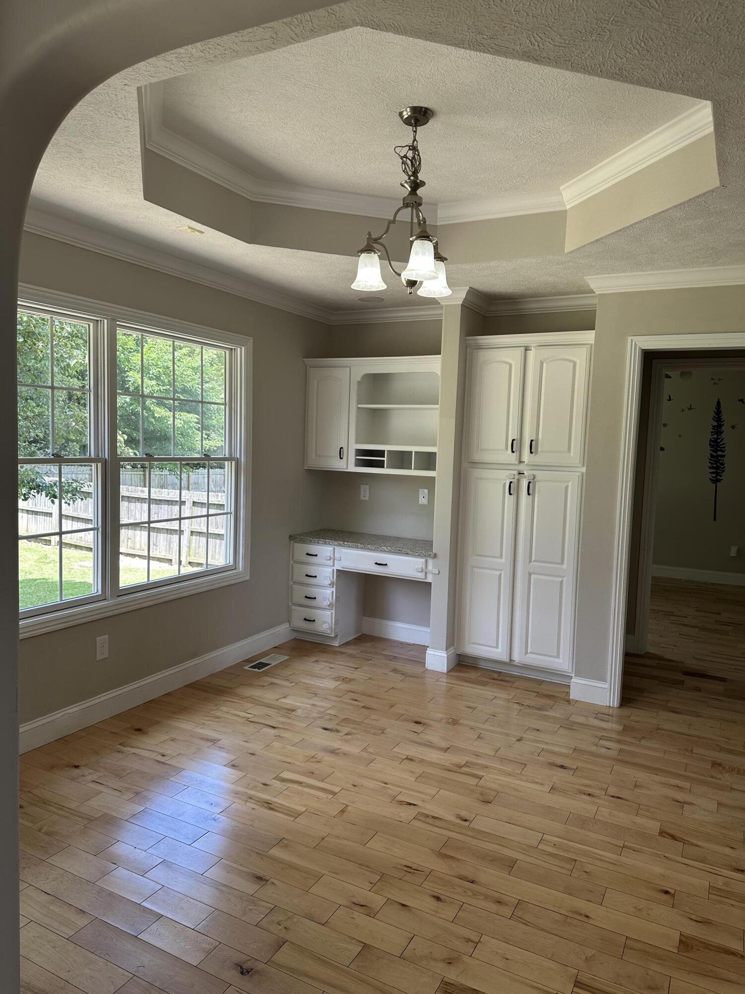 824 North Vermillion Drive Property Photo 11