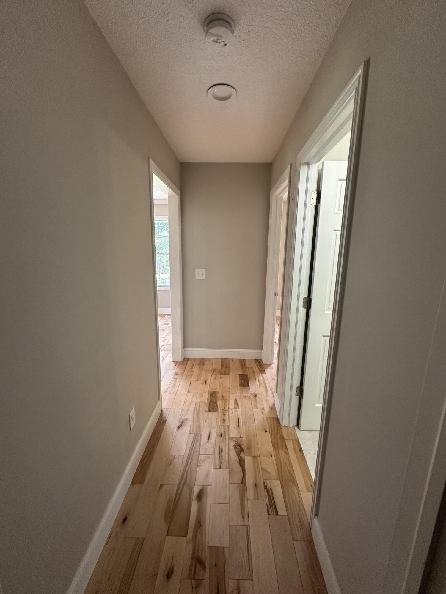 824 North Vermillion Drive Property Photo 15