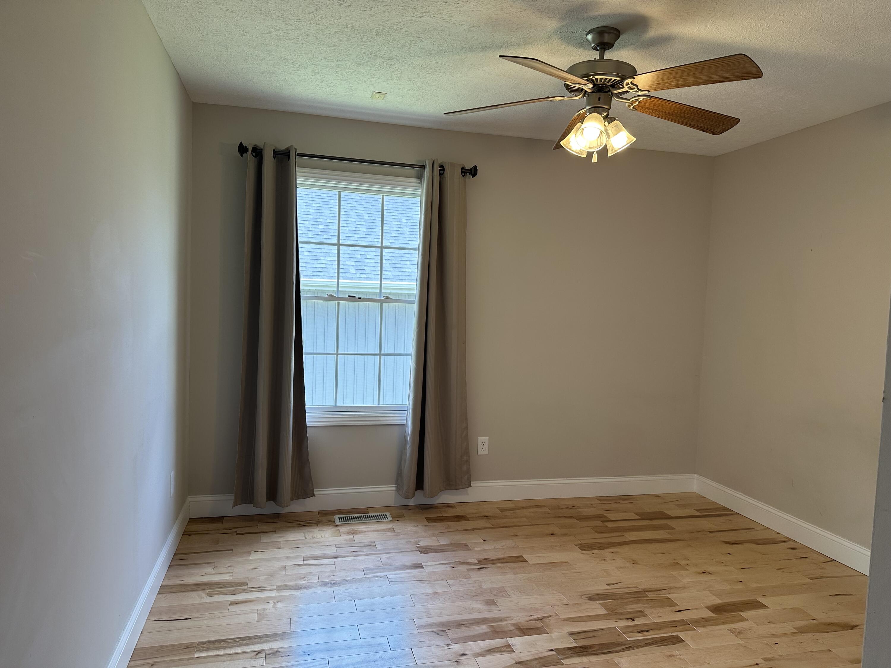 824 North Vermillion Drive Property Photo 16