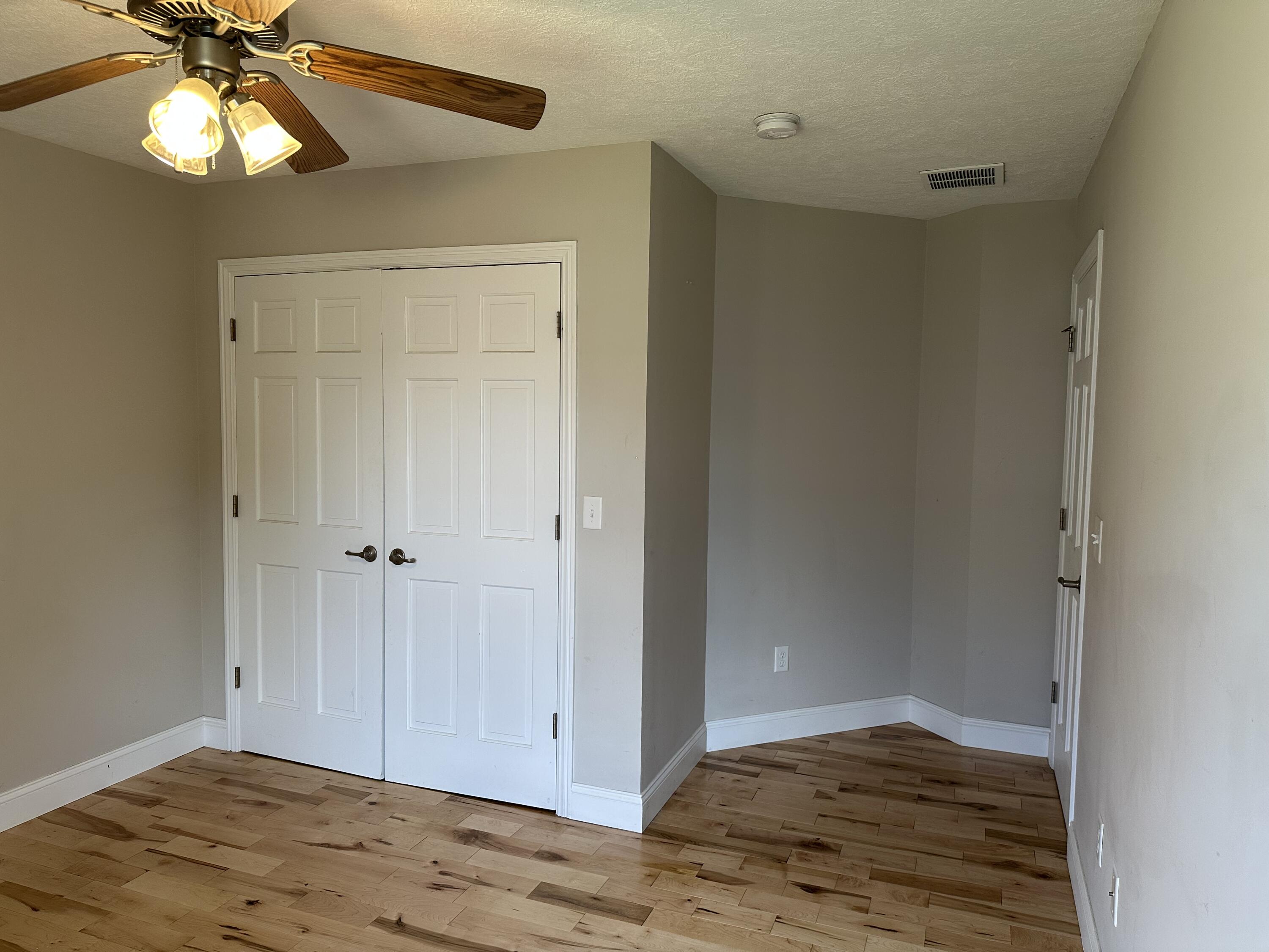824 North Vermillion Drive Property Photo 17