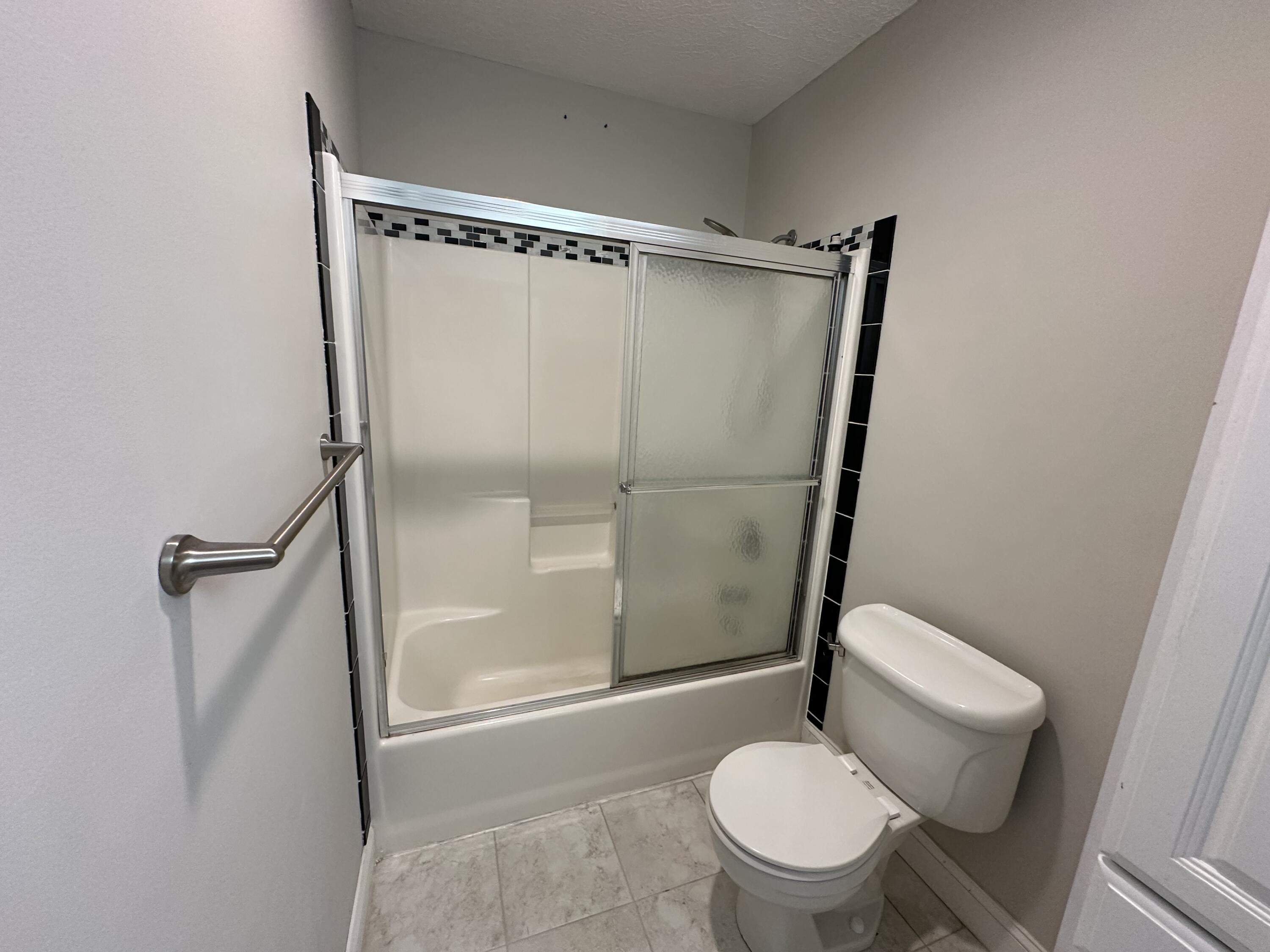 824 North Vermillion Drive Property Photo 19
