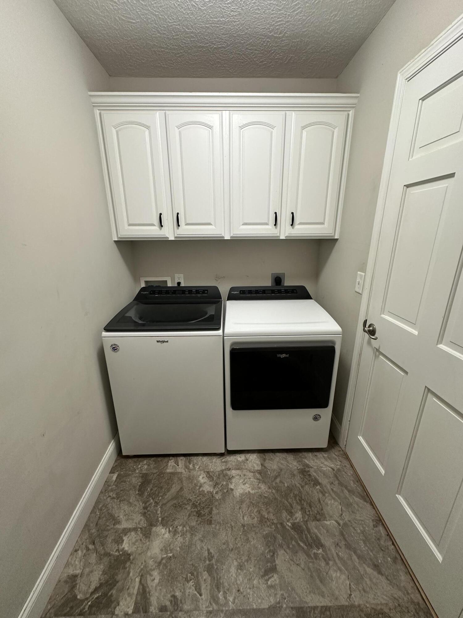 824 North Vermillion Drive Property Photo 24
