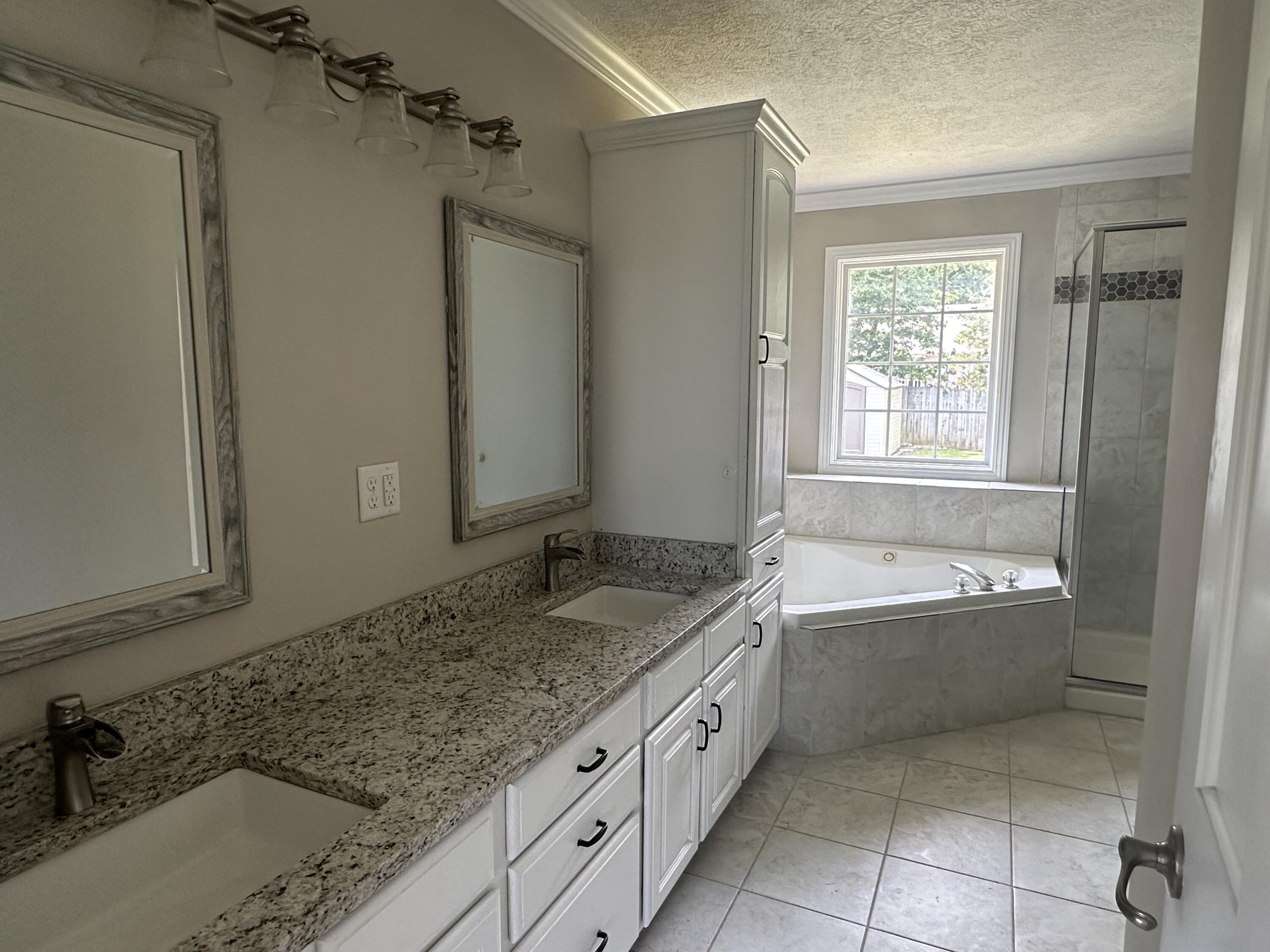 824 North Vermillion Drive Property Photo 37
