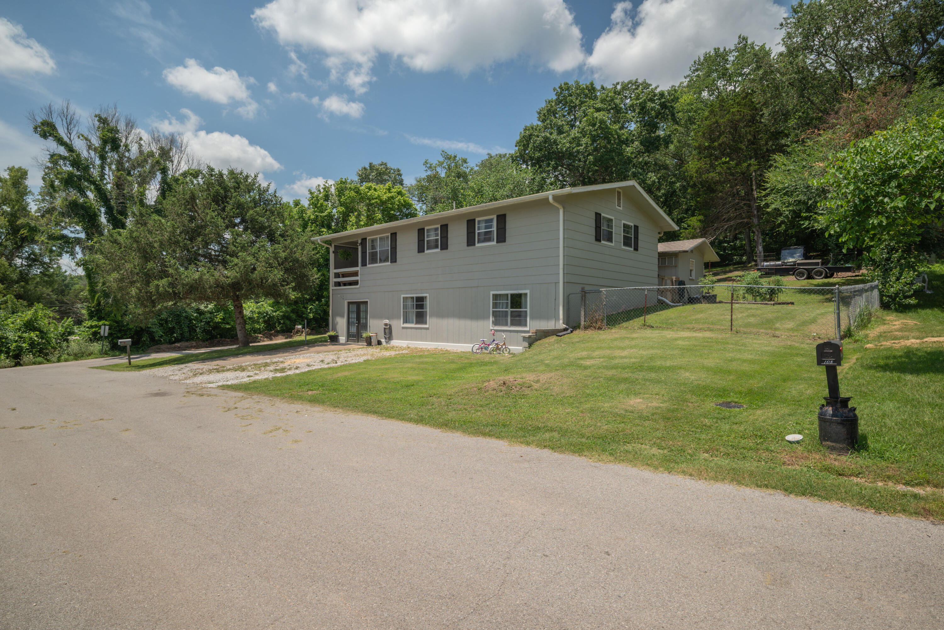 109 Elkhorn Road Property Photo 4