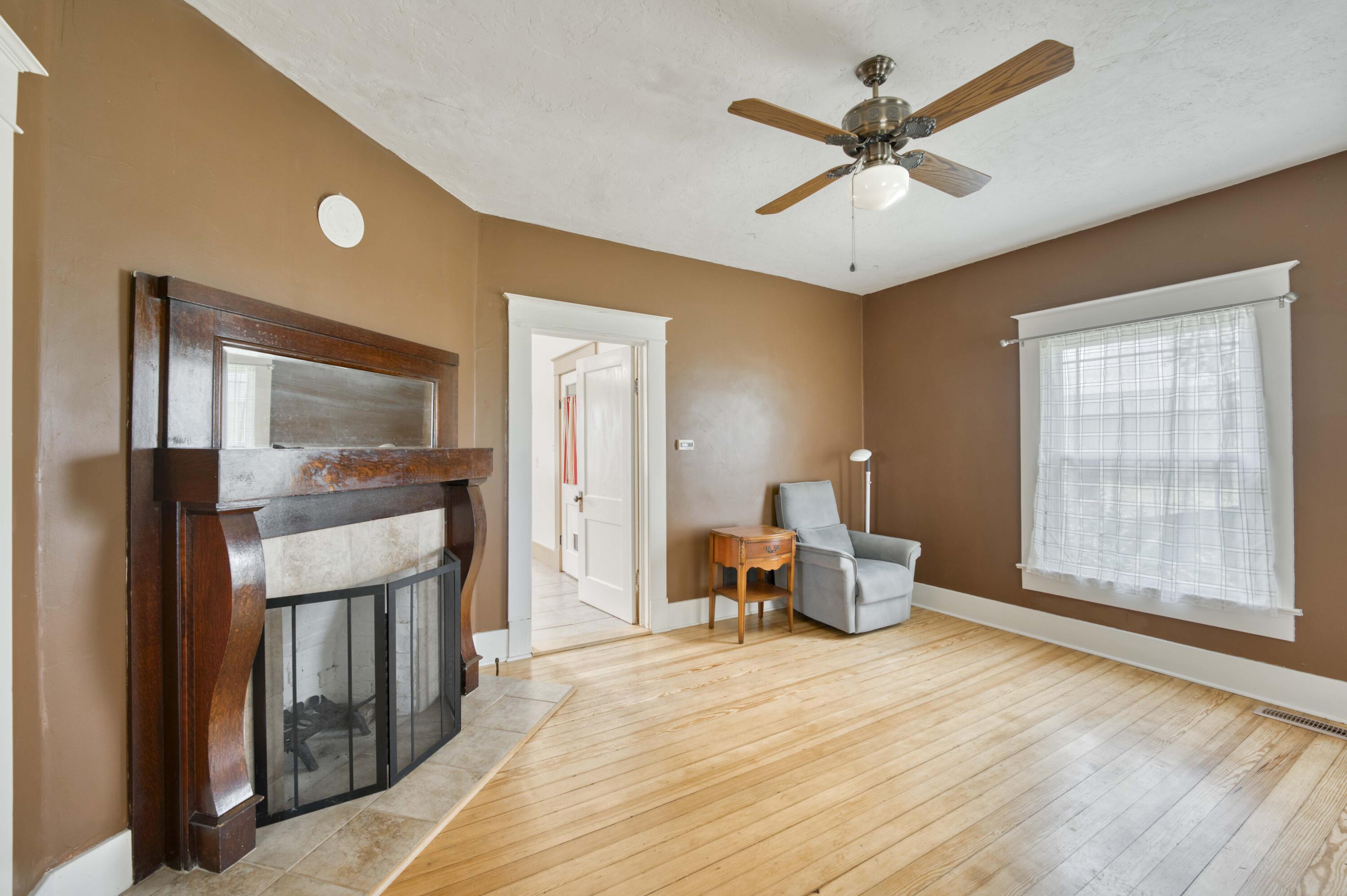 6701 Lawrence 1242 Property Photo 4