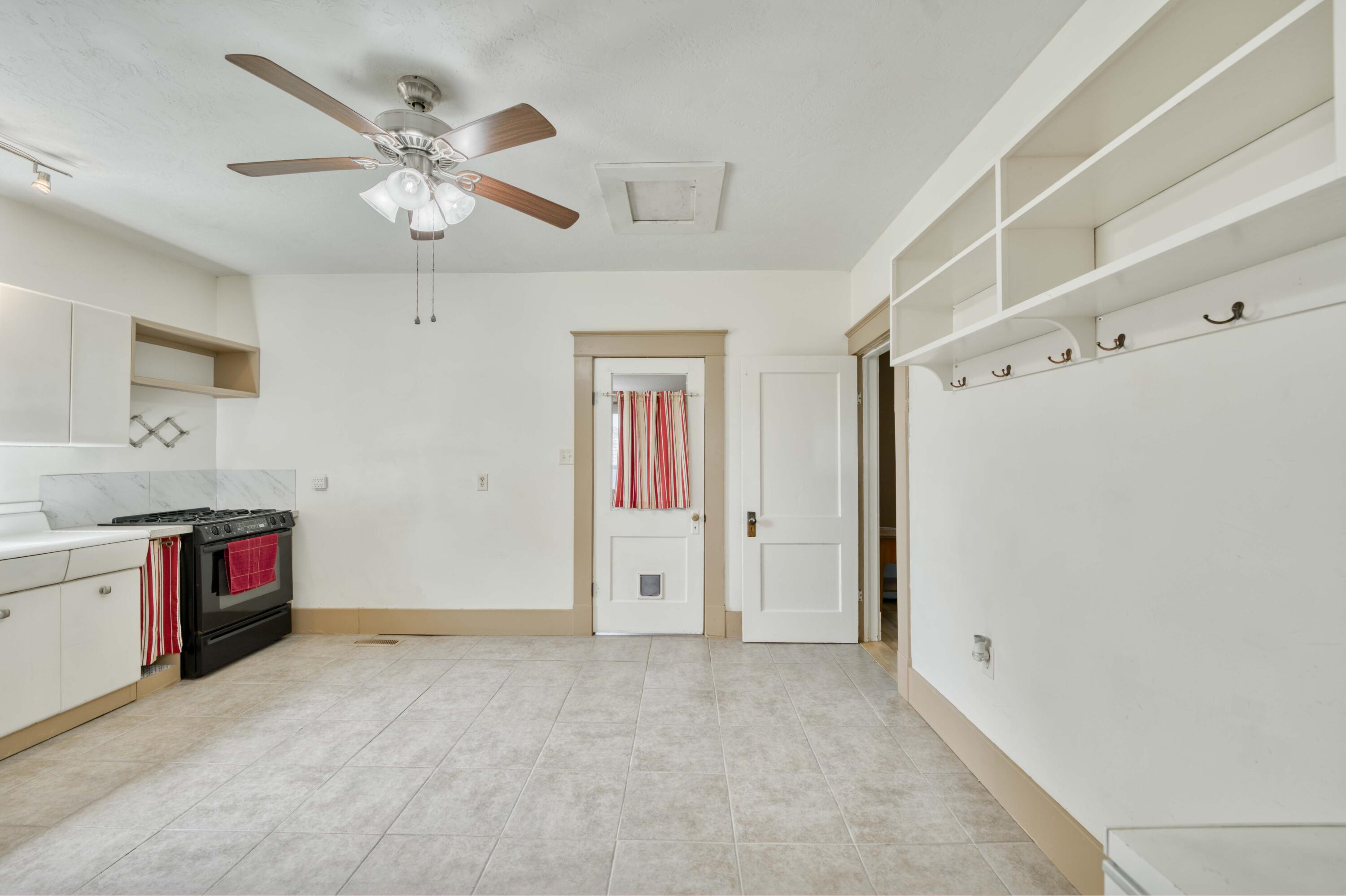 6701 Lawrence 1242 Property Photo 13