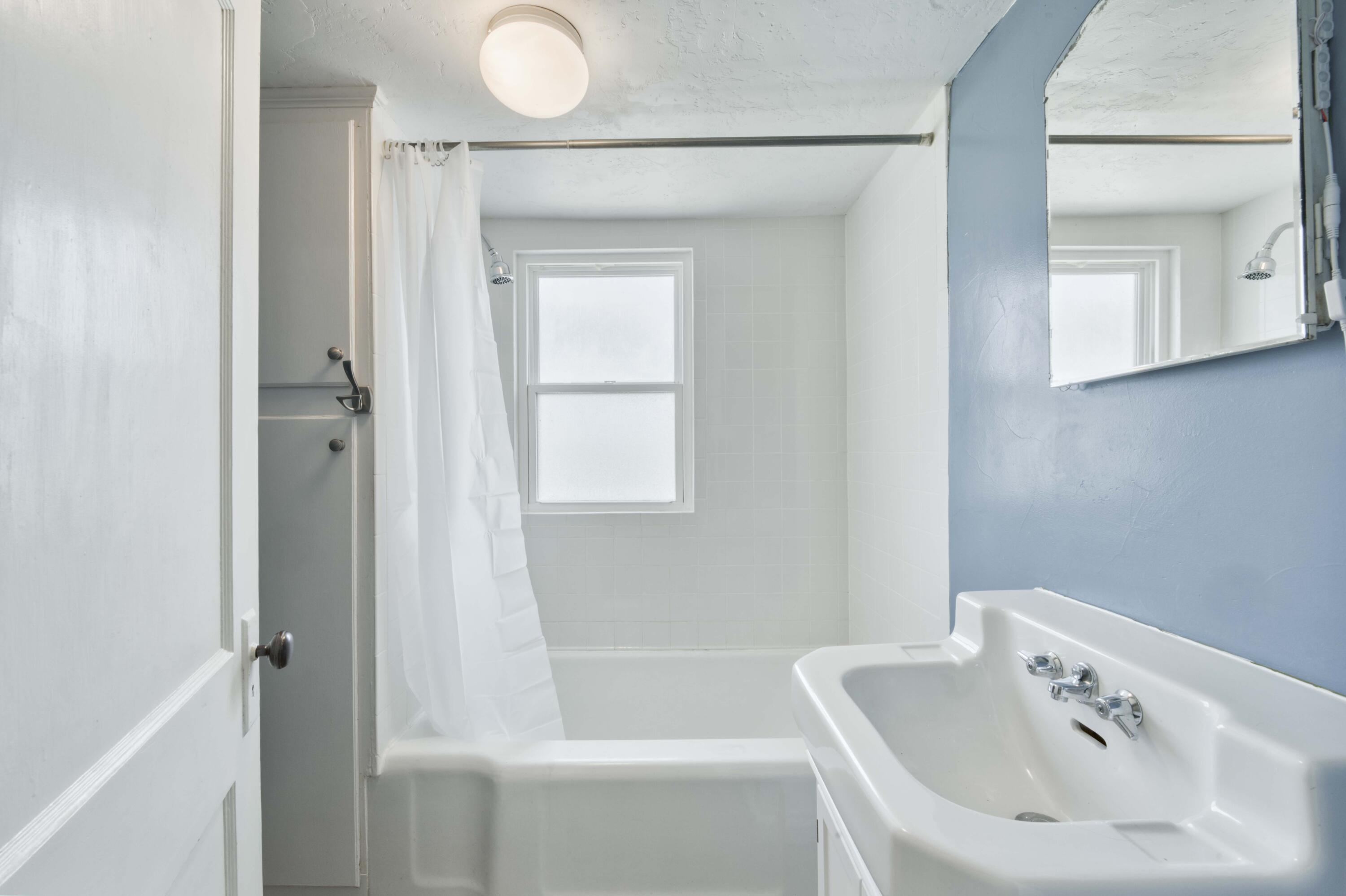 6701 Lawrence 1242 Property Photo 16