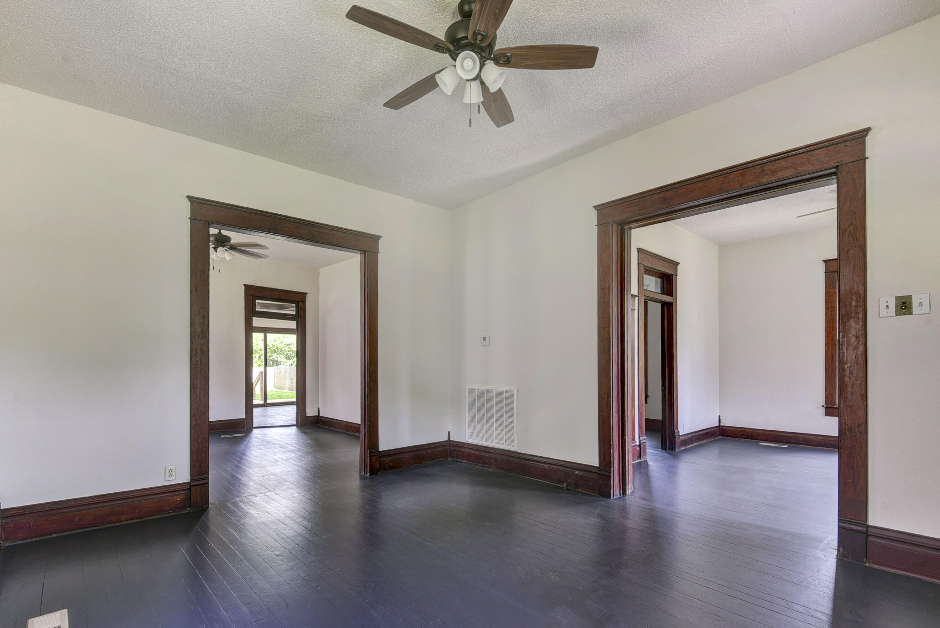 711 Frisco Street Property Photo 7