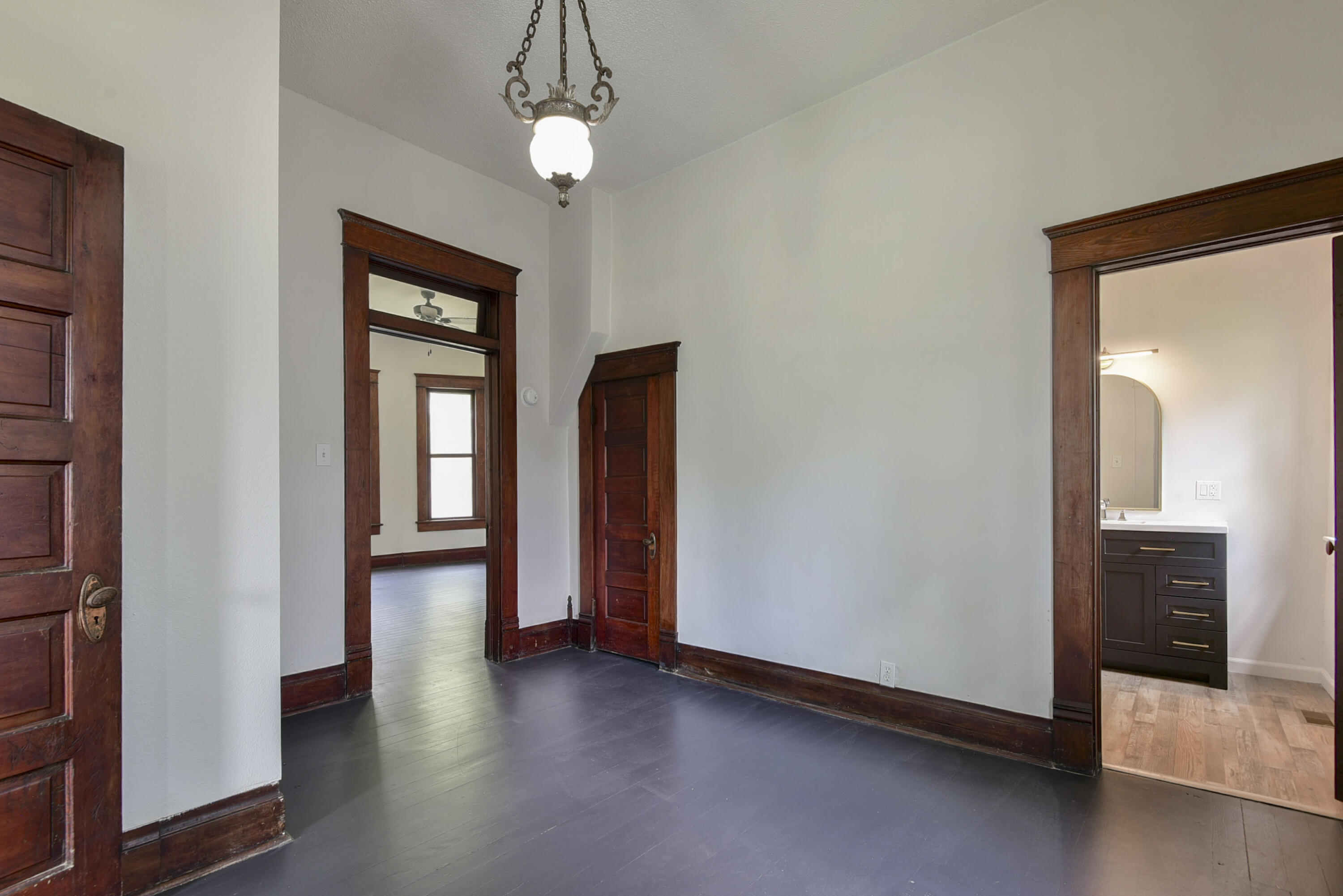 711 Frisco Street Property Photo 14