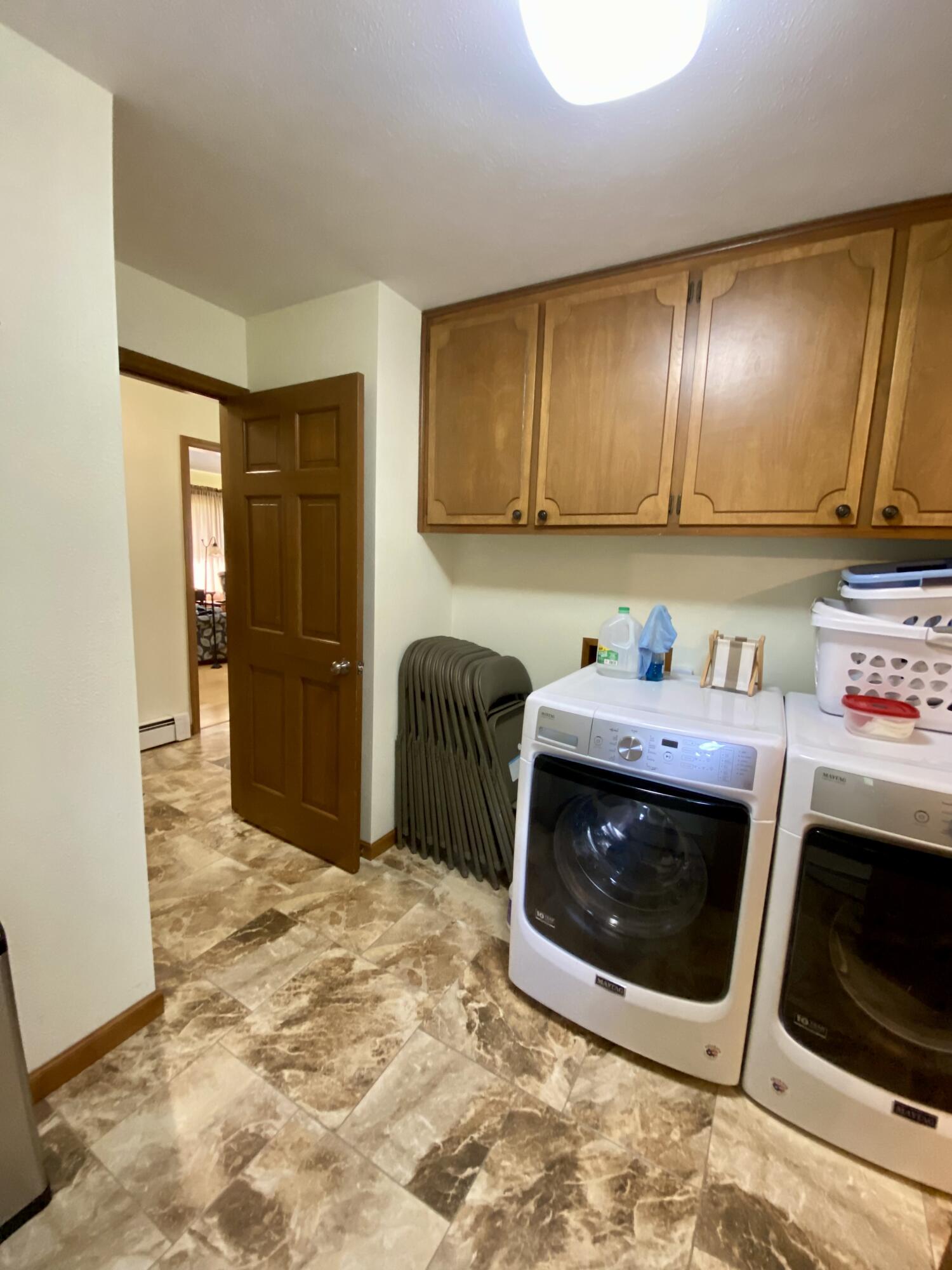 1605 South Park Avenue Property Photo 36