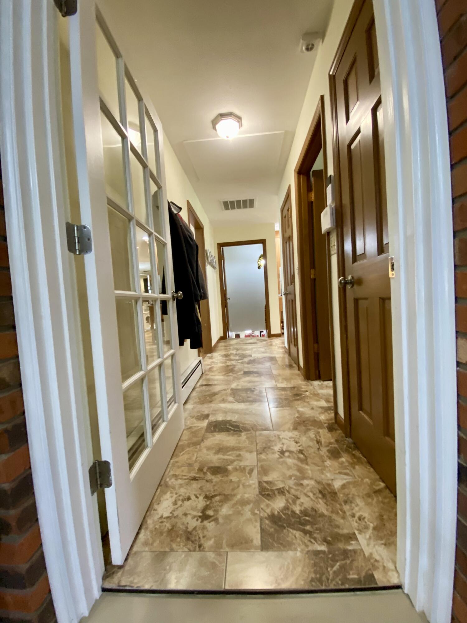 1605 South Park Avenue Property Photo 38