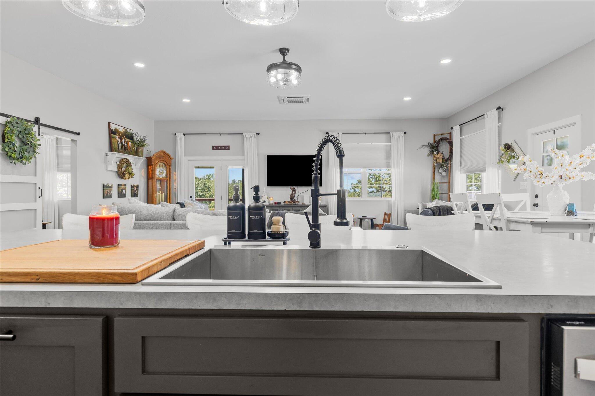 24672 Sunset Lane Property Photo 15