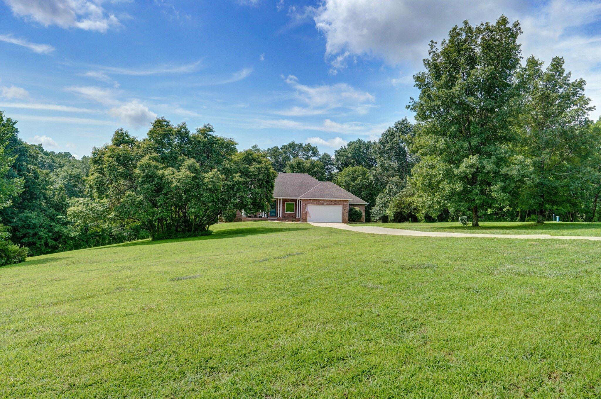 784 State Highwayy U Property Photo 4